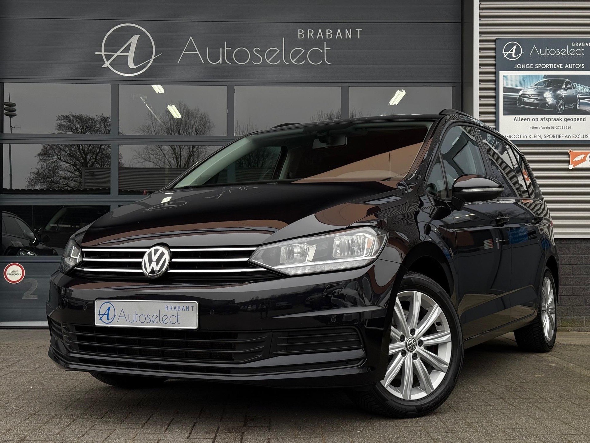 Volkswagen Touran 1.2 TSI Highline 7p 43453122-0.jpg | Autoselect Brabant