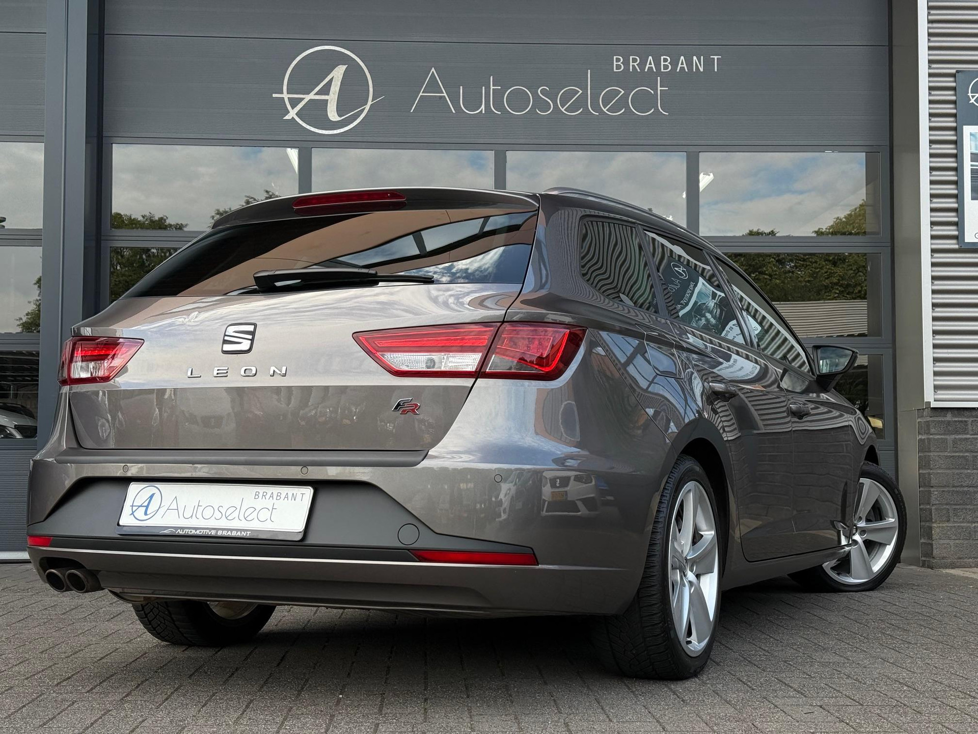 SEAT Leon ST 1.4 TSI FR 45665759-2.jpg | Autoselect Brabant