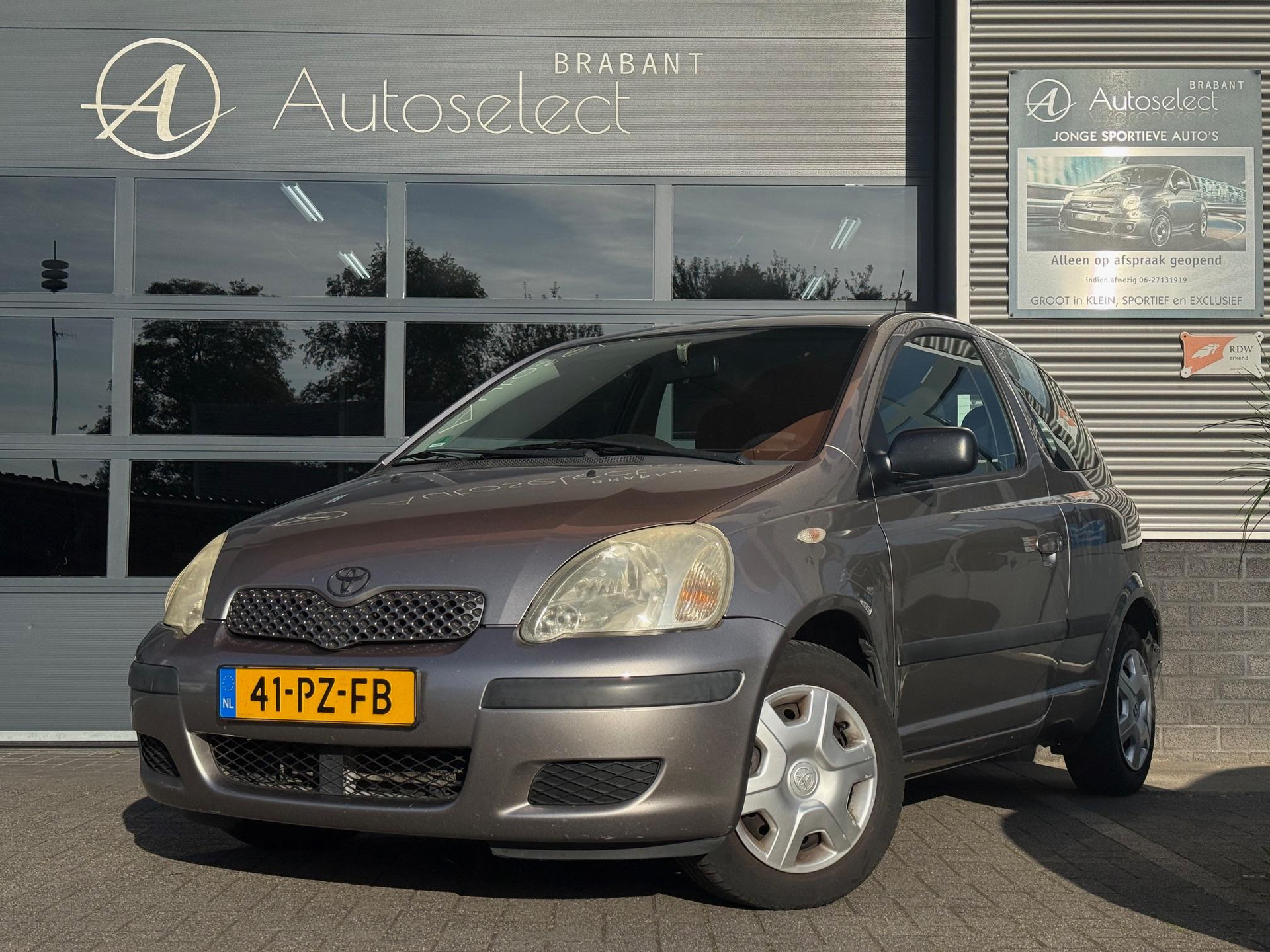 Toyota Yaris 1.0 VVT-i Idols 46259653-0.jpg | Autoselect Brabant