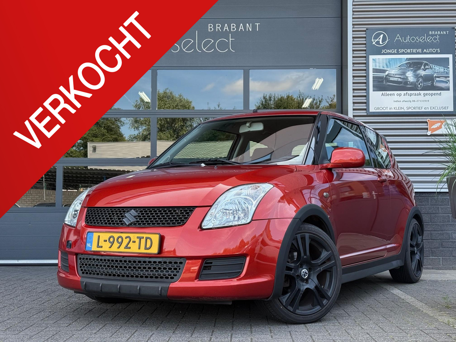 Suzuki Swift 1.3 Limited 46326443-0.jpg | Autoselect Brabant