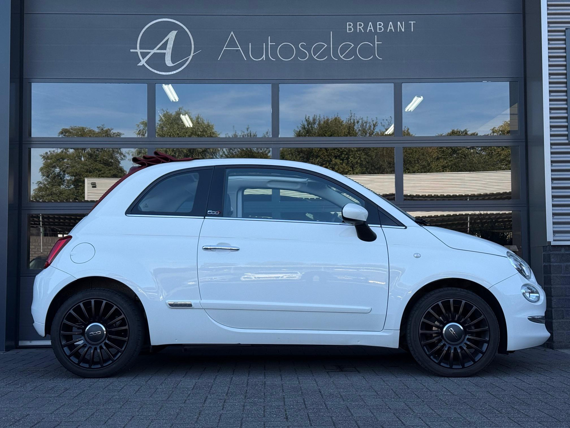 Fiat 500C 0.9 TwinAir Turbo Lounge 47014271-6.jpg | Autoselect Brabant