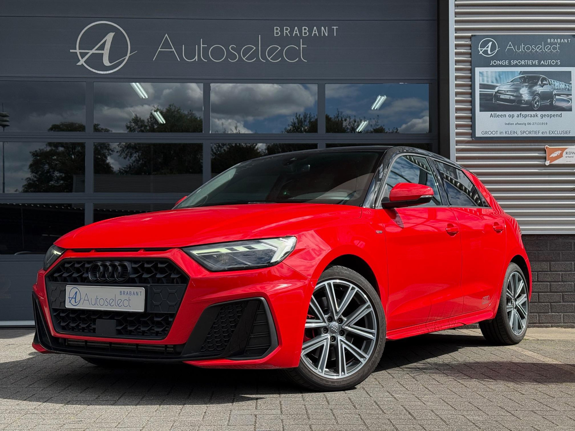 Audi A1 Sportback 40 TFSI S Line 47176461-0.jpg | Autoselect Brabant
