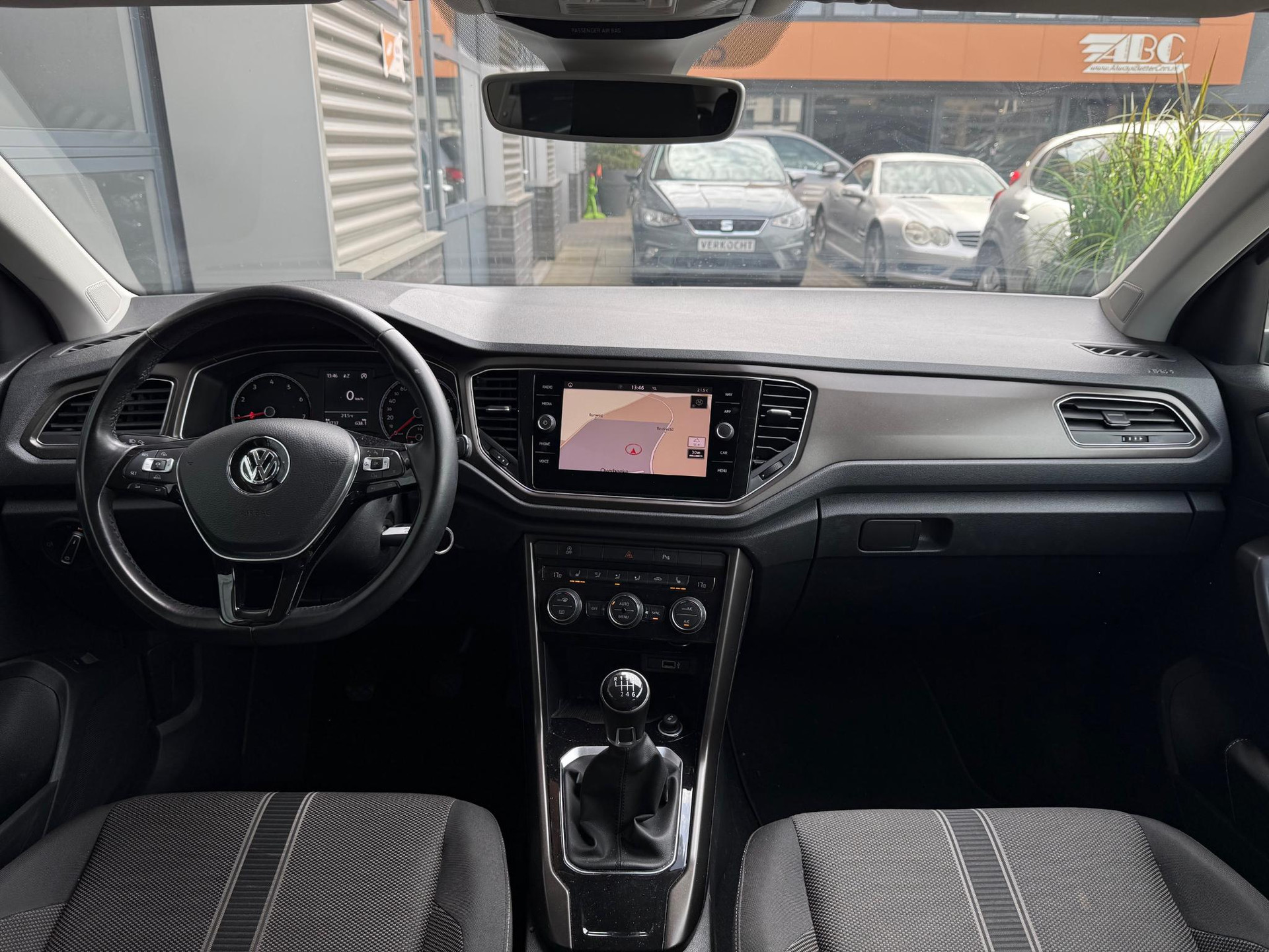 Volkswagen T-Roc 1.5 TSI Style 47204004-1.jpg | Autoselect Brabant