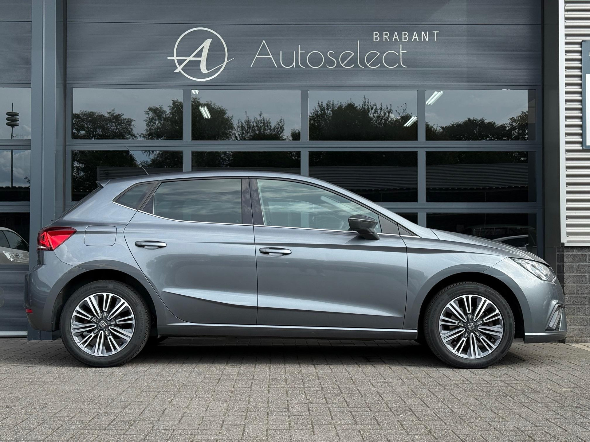 SEAT Ibiza 1.0 TSI Excellence 47246033-6.jpg | Autoselect Brabant