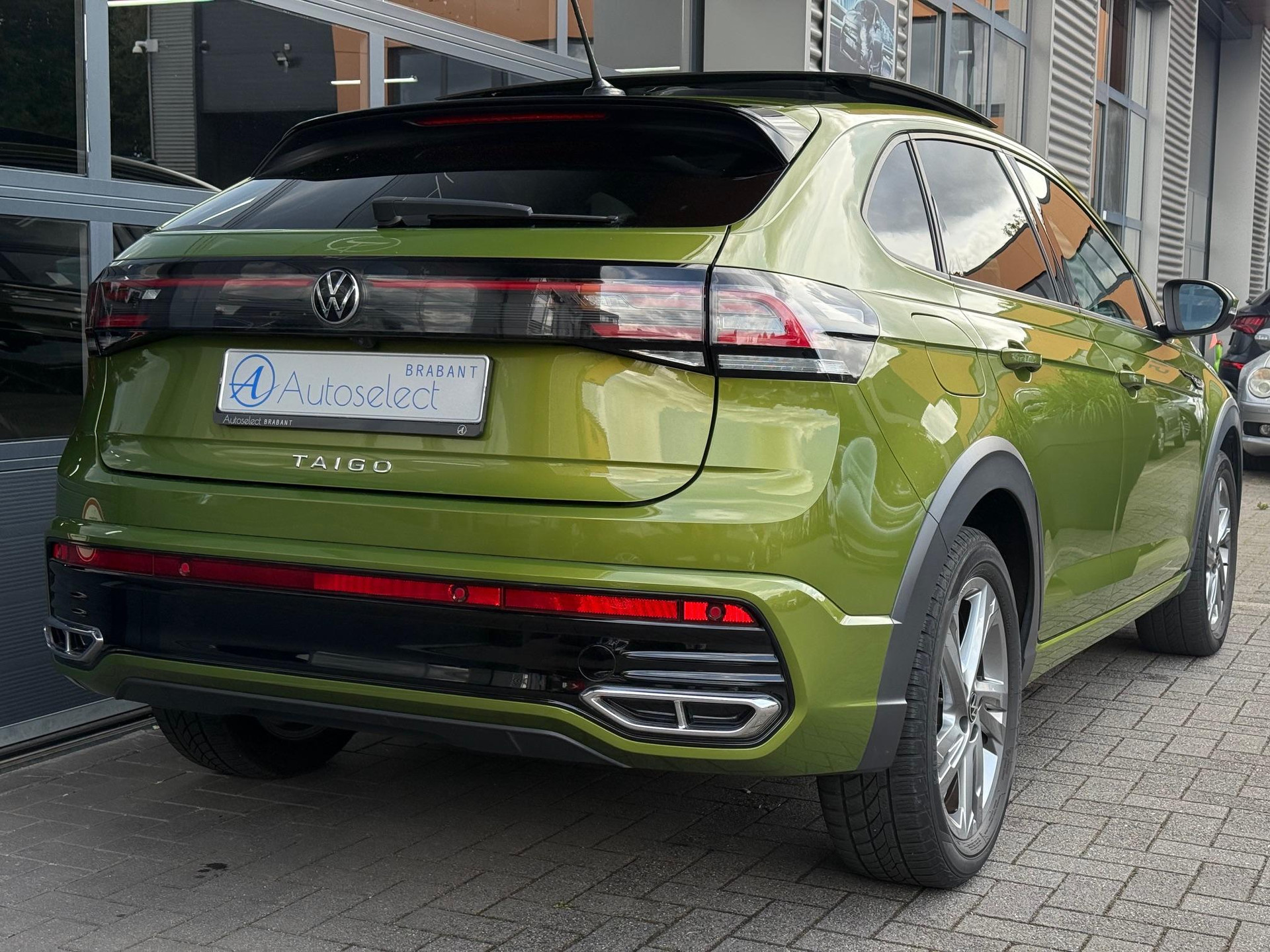 Volkswagen Taigo 1.0 TSI R-Line 47399641-6.jpg | Autoselect Brabant