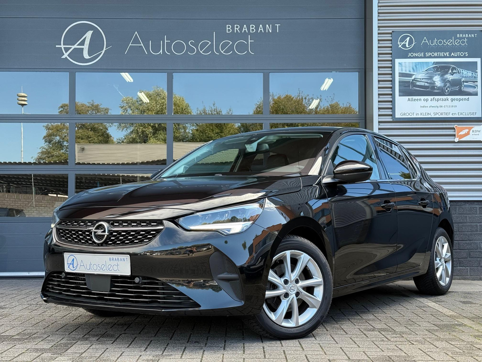 Opel Corsa 1.2 Elegance 47467116-0.jpg | Autoselect Brabant