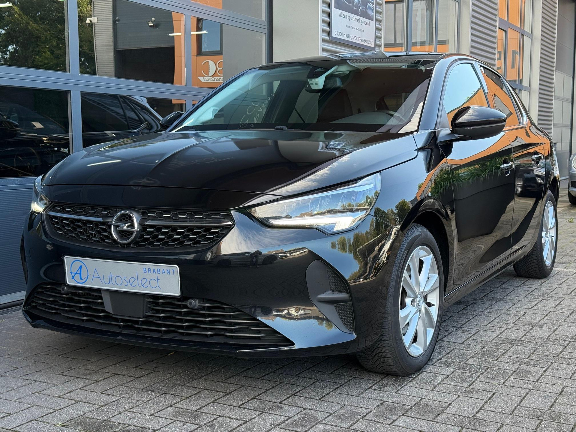 Opel Corsa 1.2 Elegance 47467116-18.jpg | Autoselect Brabant