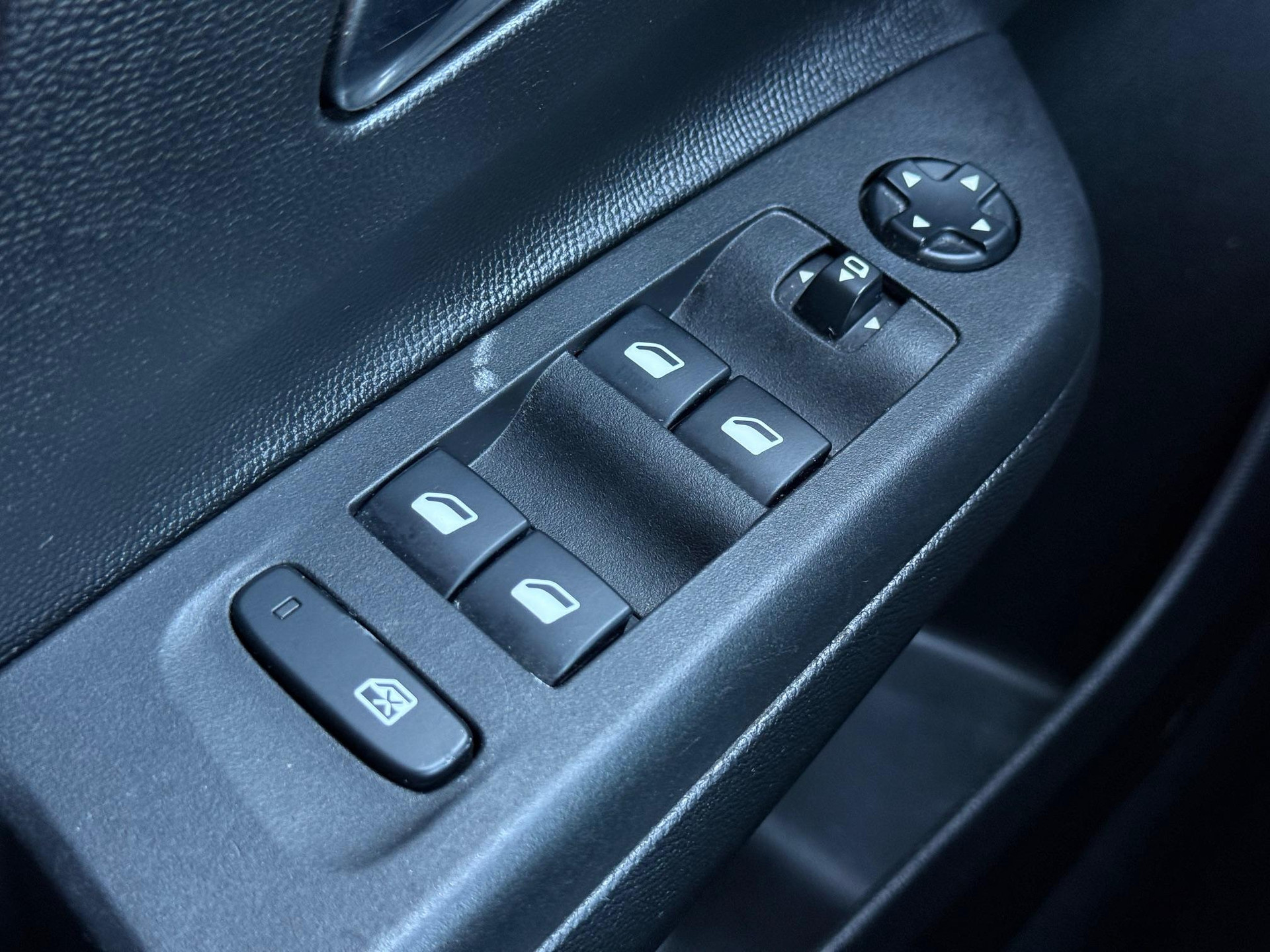 Opel Corsa 1.2 Elegance 47467116-21.jpg | Autoselect Brabant