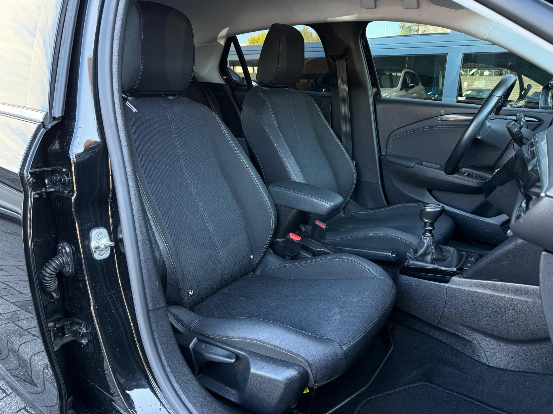 Opel Corsa 1.2 Elegance 47467116-3.jpg | Autoselect Brabant