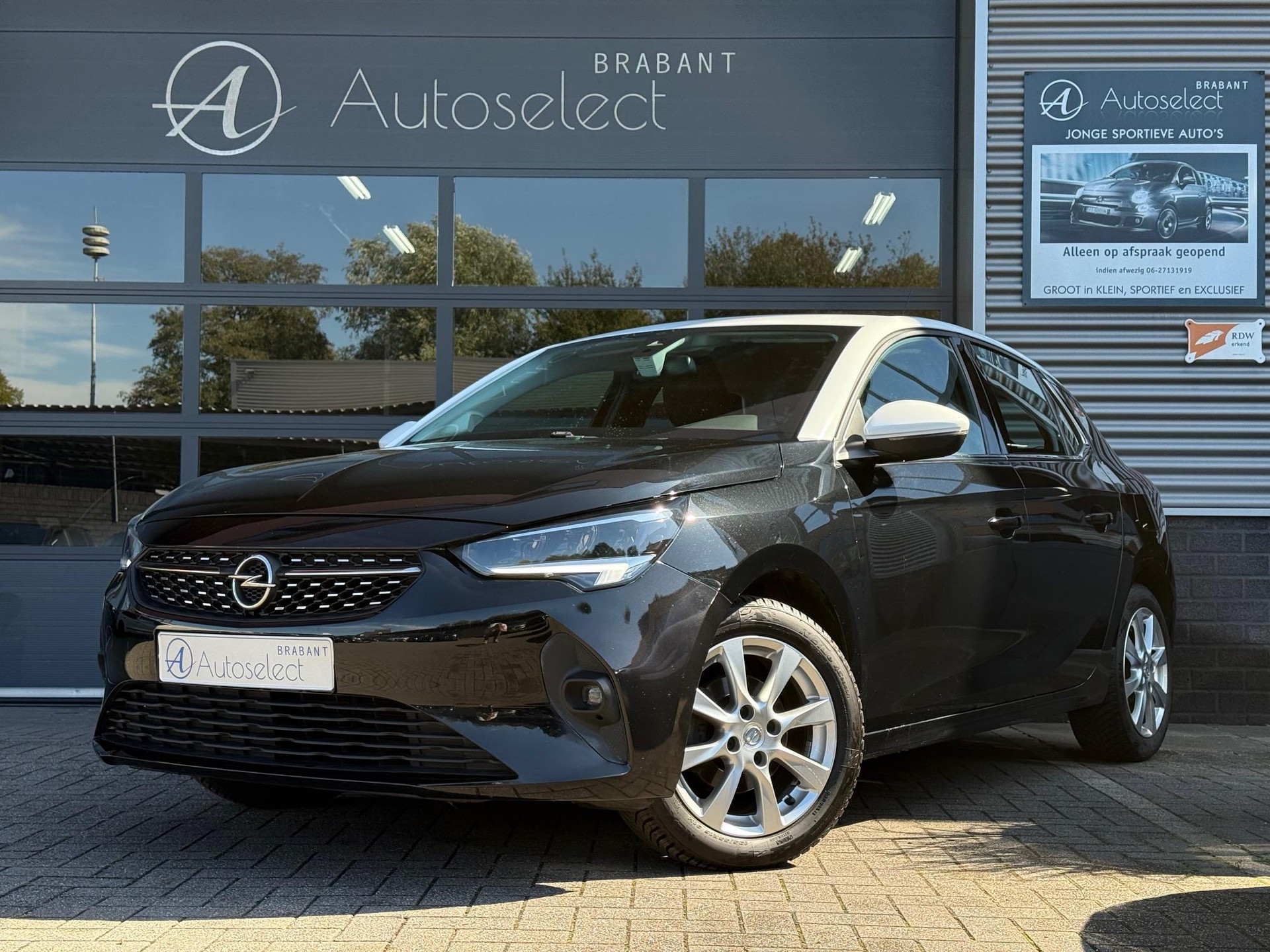 Opel Corsa 1.2 Elegance 47511332-0.jpg | Autoselect Brabant