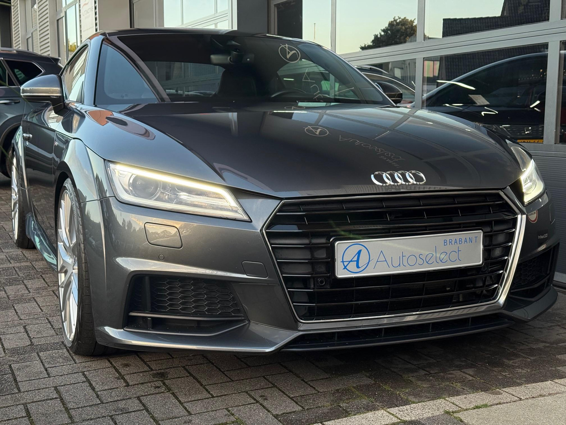 Audi TT 2.0 TFSI S-Line 47547022-10.jpg | Autoselect Brabant