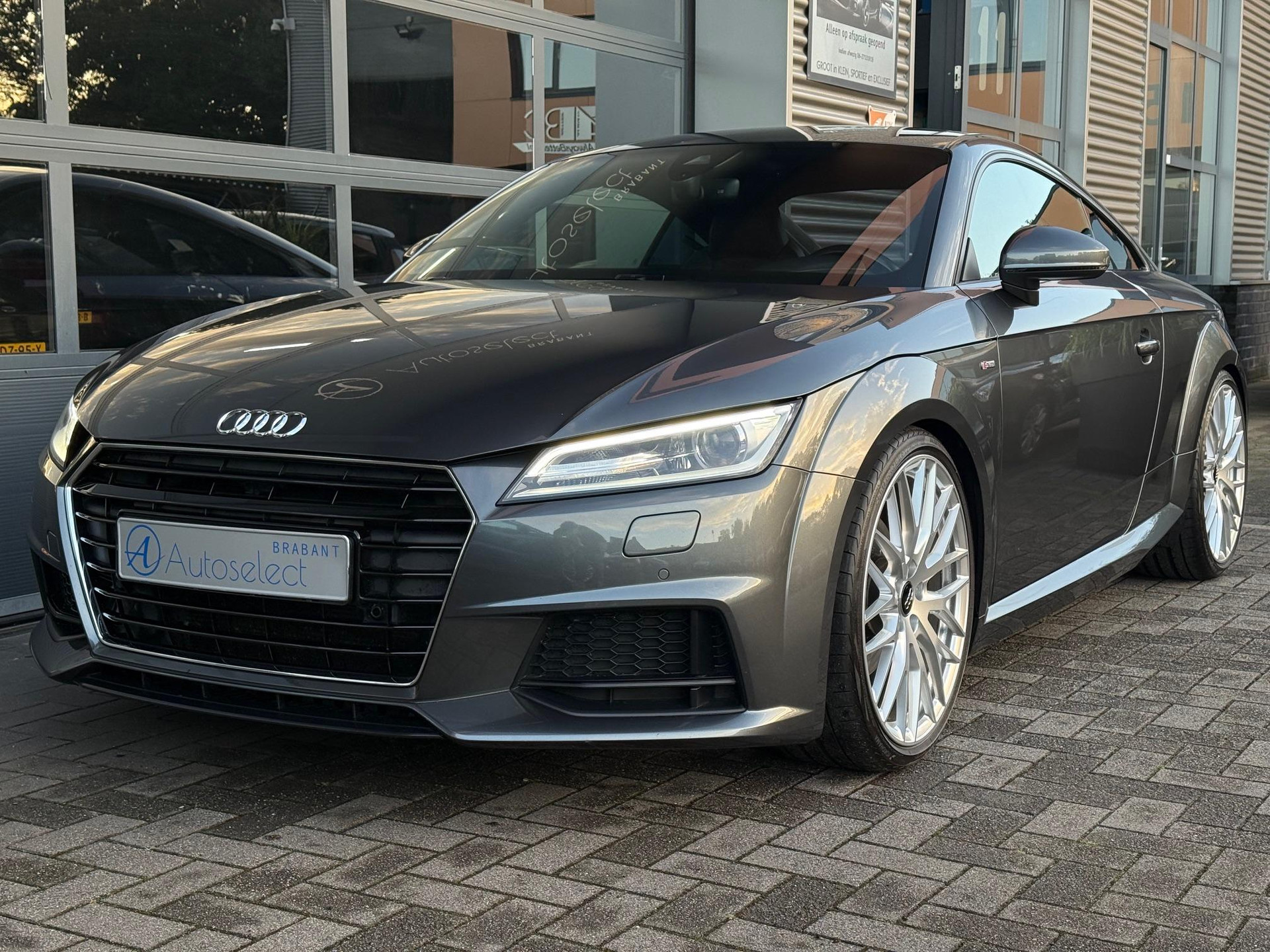 Audi TT 2.0 TFSI S-Line 47547022-17.jpg | Autoselect Brabant