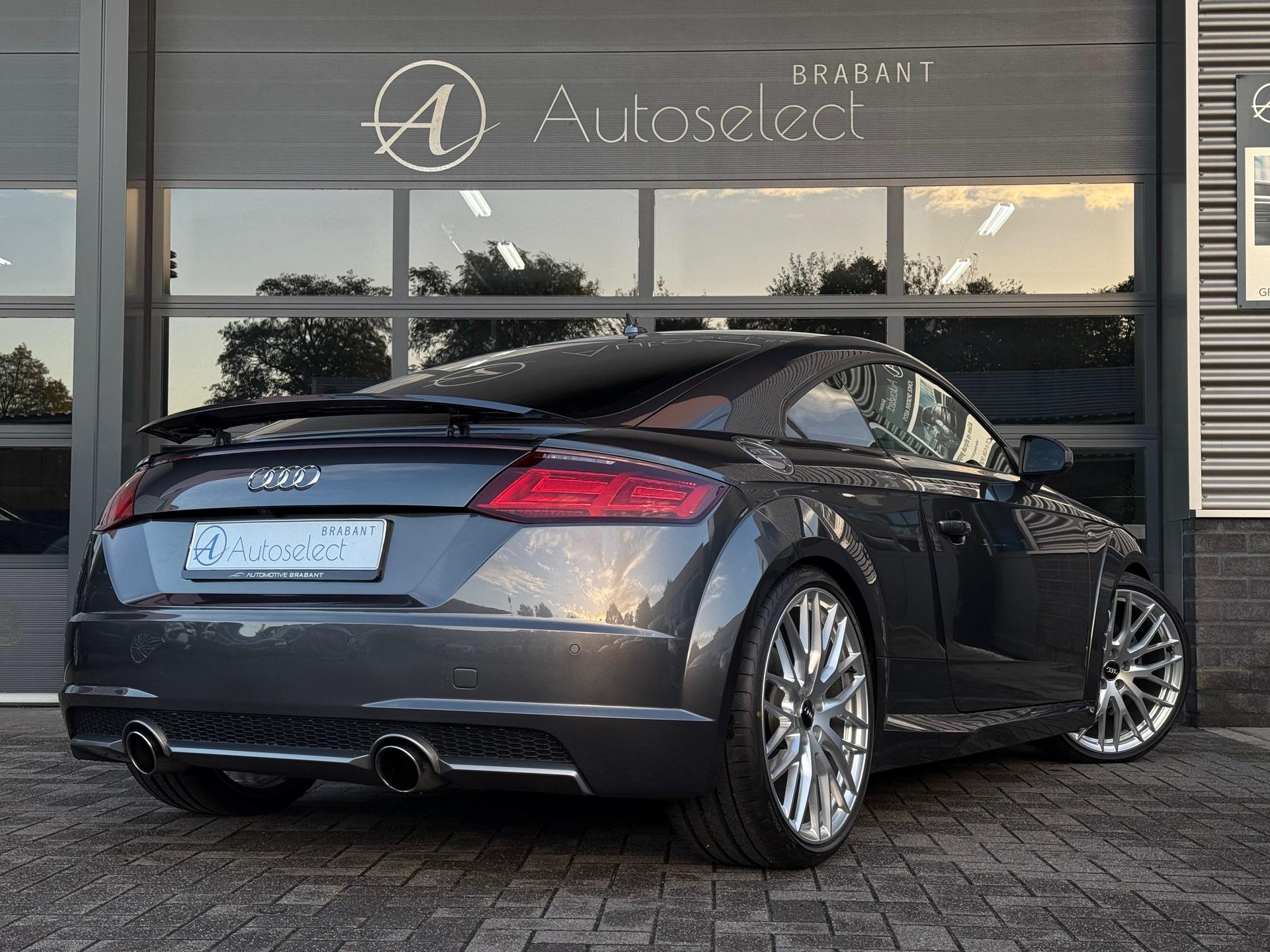 Audi TT 2.0 TFSI S-Line 47547022-2.jpg | Autoselect Brabant