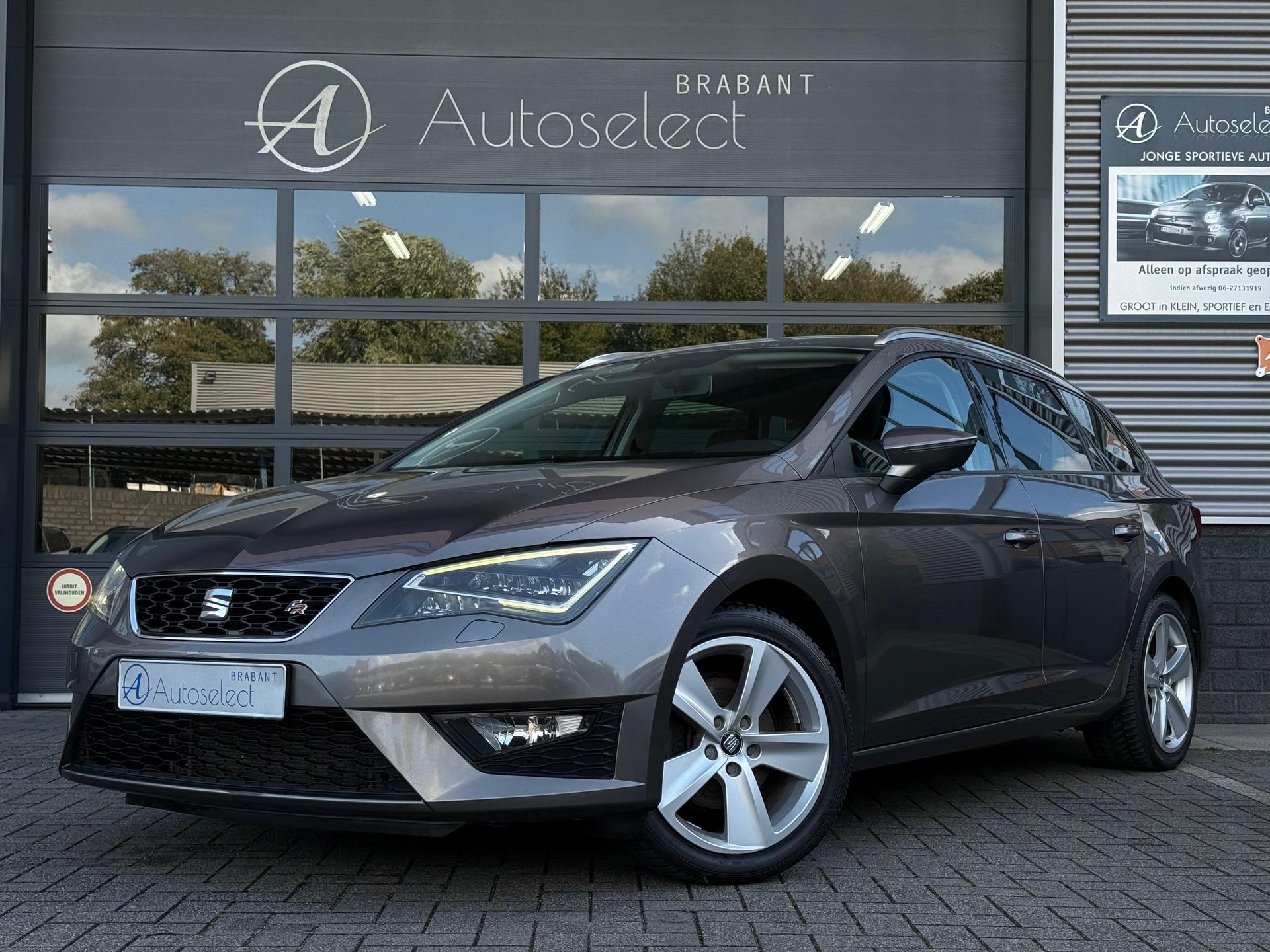 SEAT LeĂłn ST 1.4 TSI FR 47626648-0.jpg | Autoselect Brabant