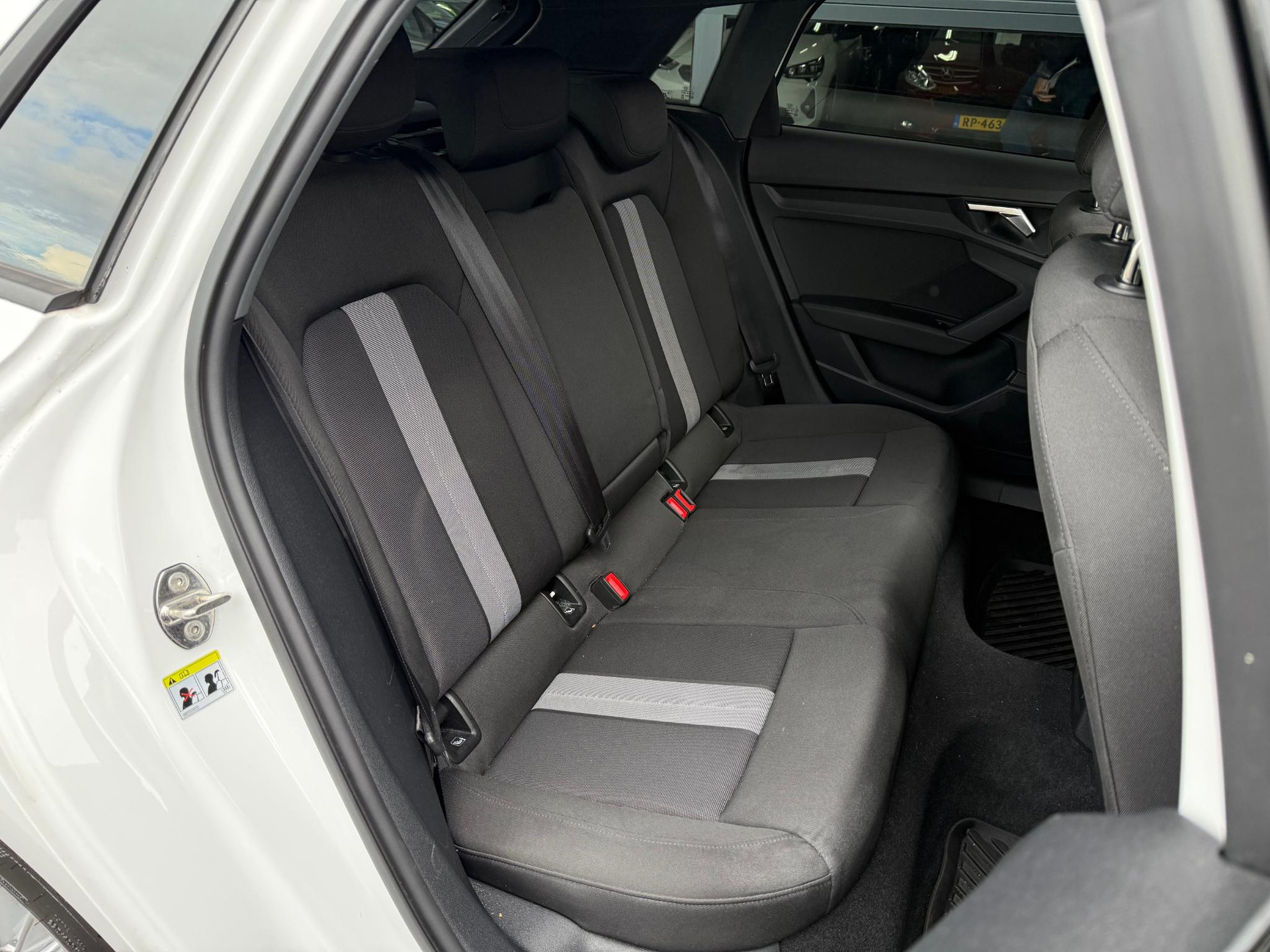 Audi A3 Sportback 40 TFSI e Business 47887826-4.jpg | Autoselect Brabant