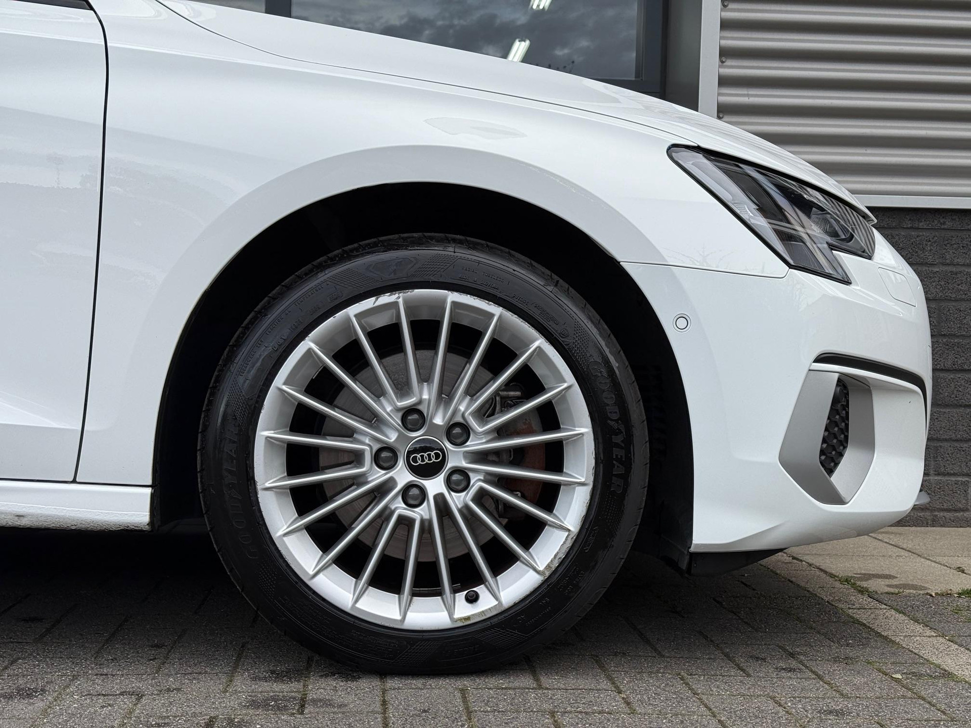 Audi A3 Sportback 40 TFSI e Business 47887826-7.jpg | Autoselect Brabant