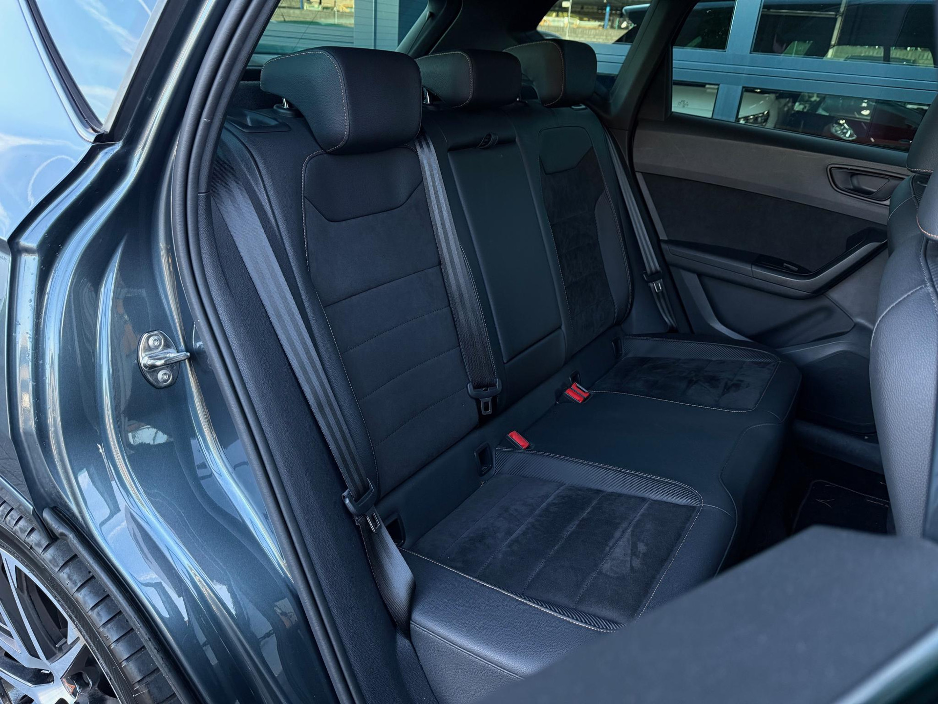 CUPRA Ateca 2.0 TSI 4DRIVE 48082027-5.jpg | Autoselect Brabant