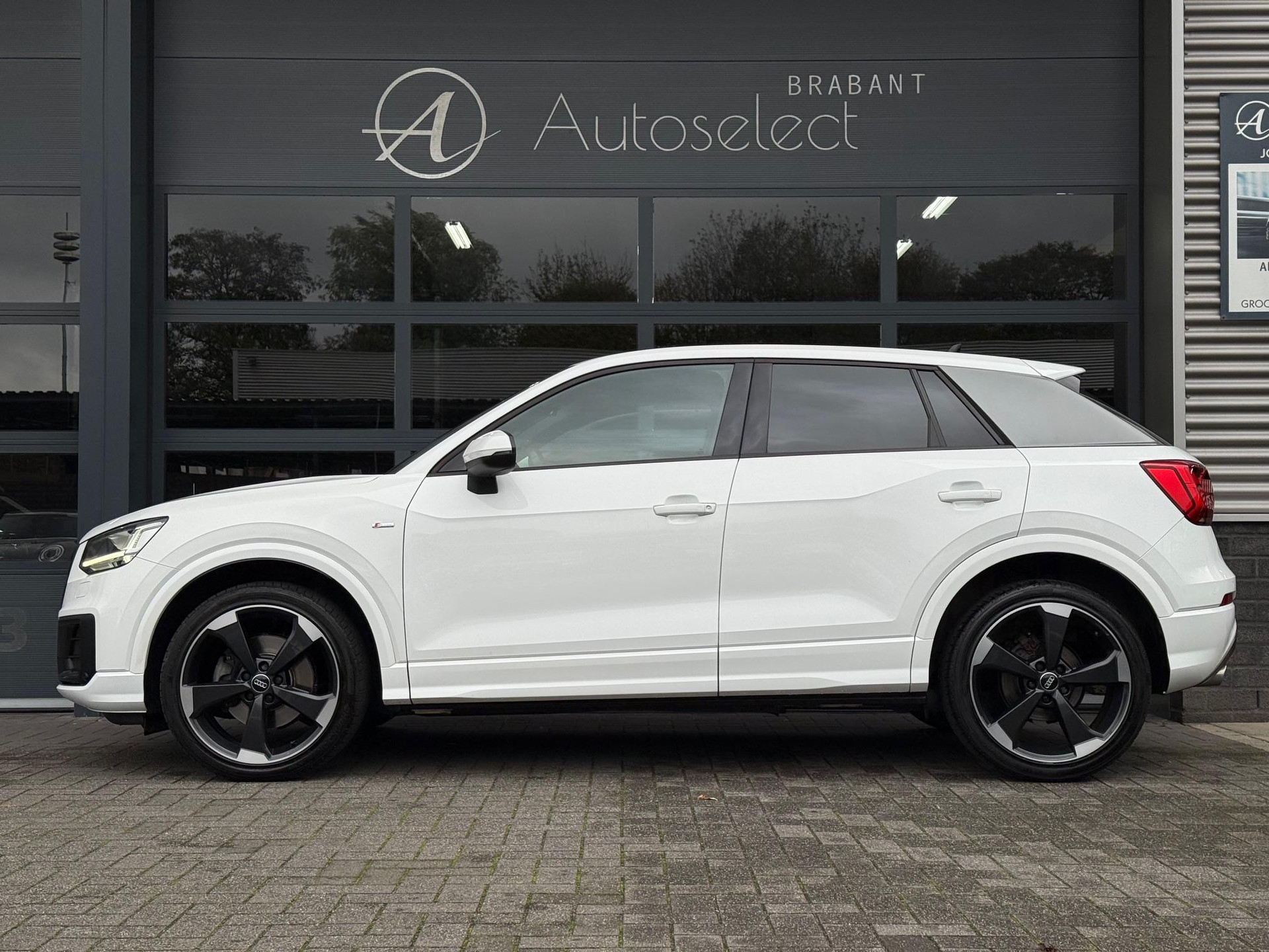 Audi Q2 35 TFSI CoD S Line 48556578-18.jpg | Autoselect Brabant
