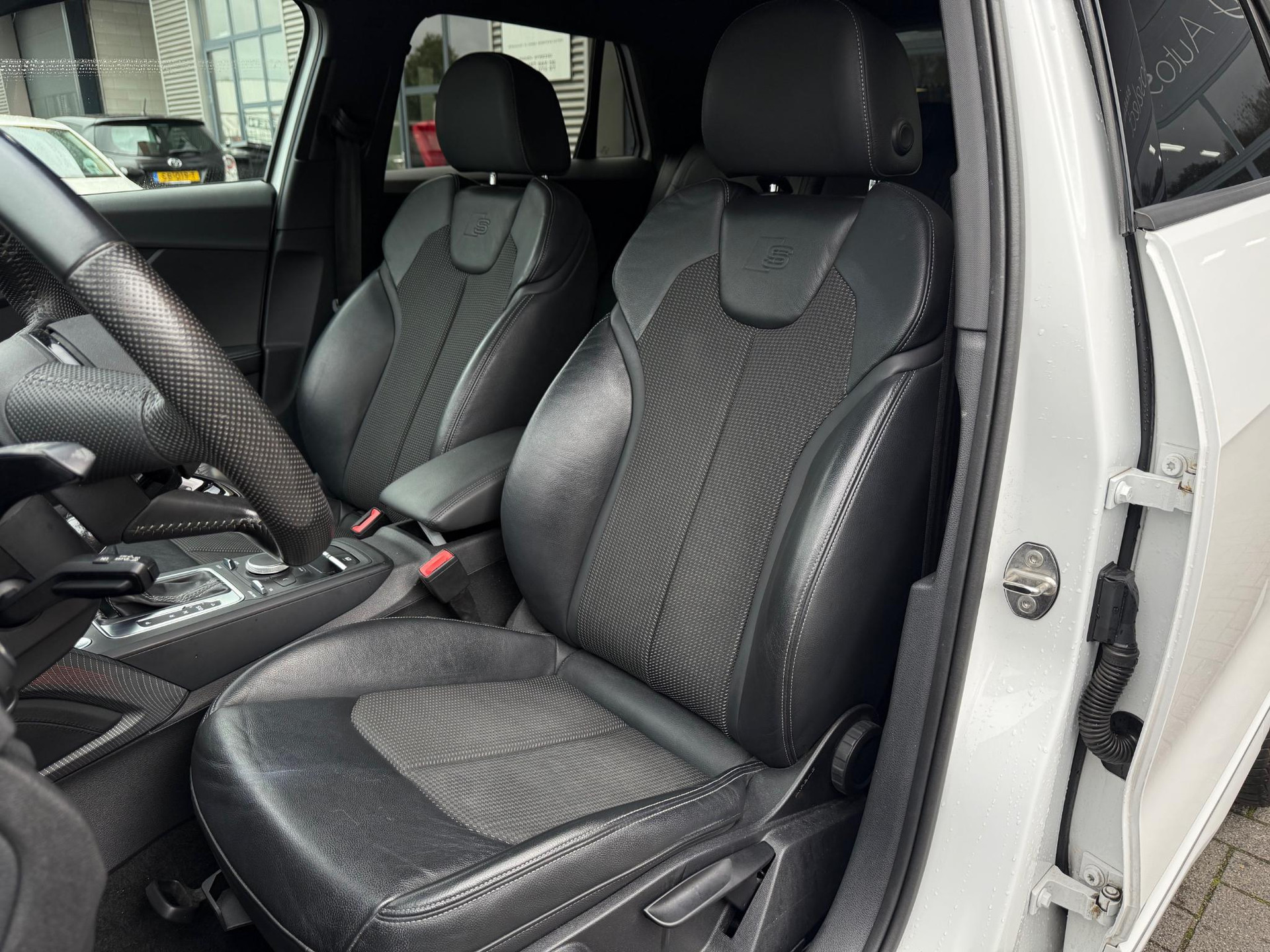 Audi Q2 35 TFSI CoD S Line 48556578-3.jpg | Autoselect Brabant