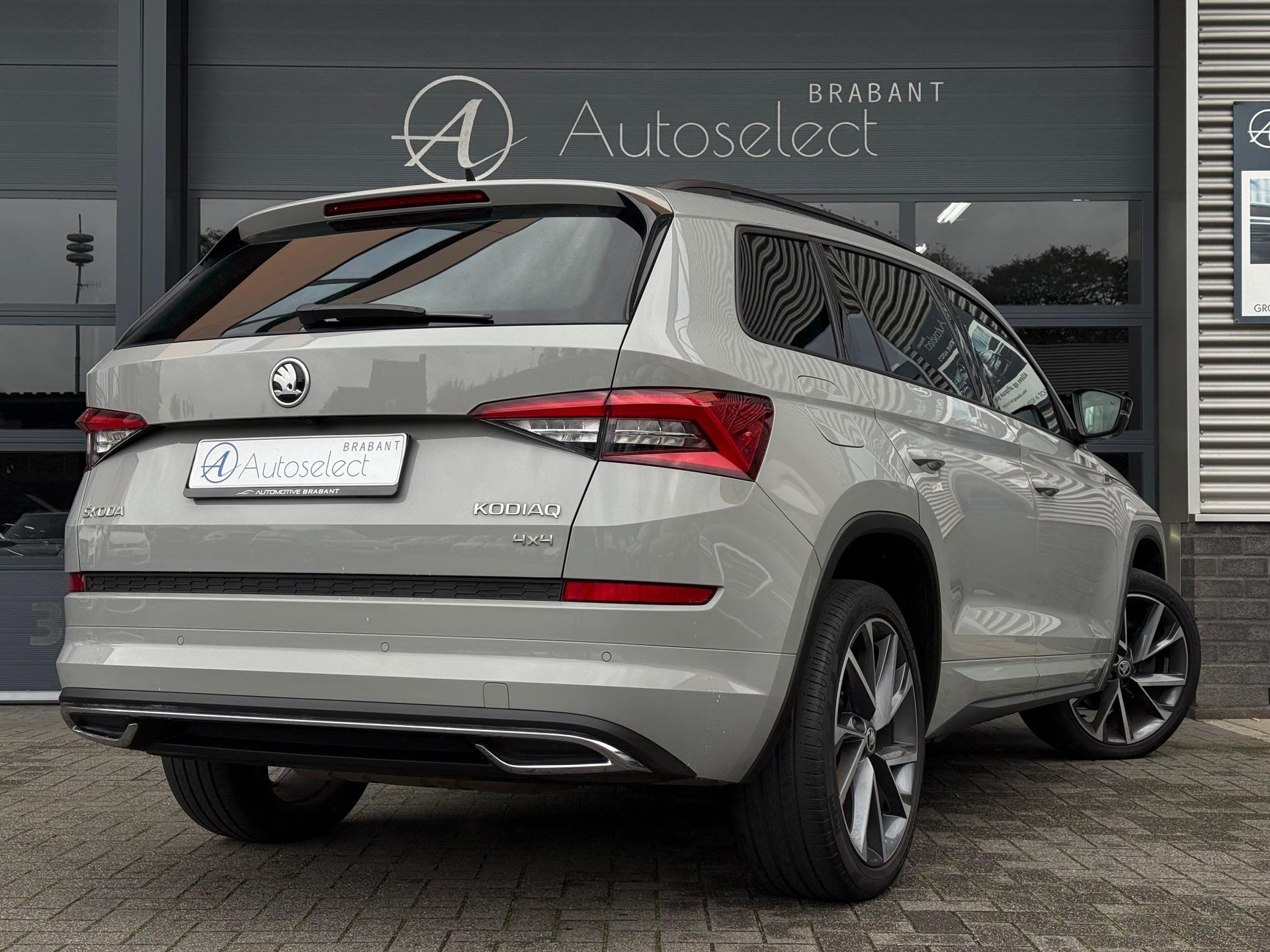 Škoda Kodiaq 2.0 TSI 4x4 Sportline 48556962-2.jpg | Autoselect Brabant
