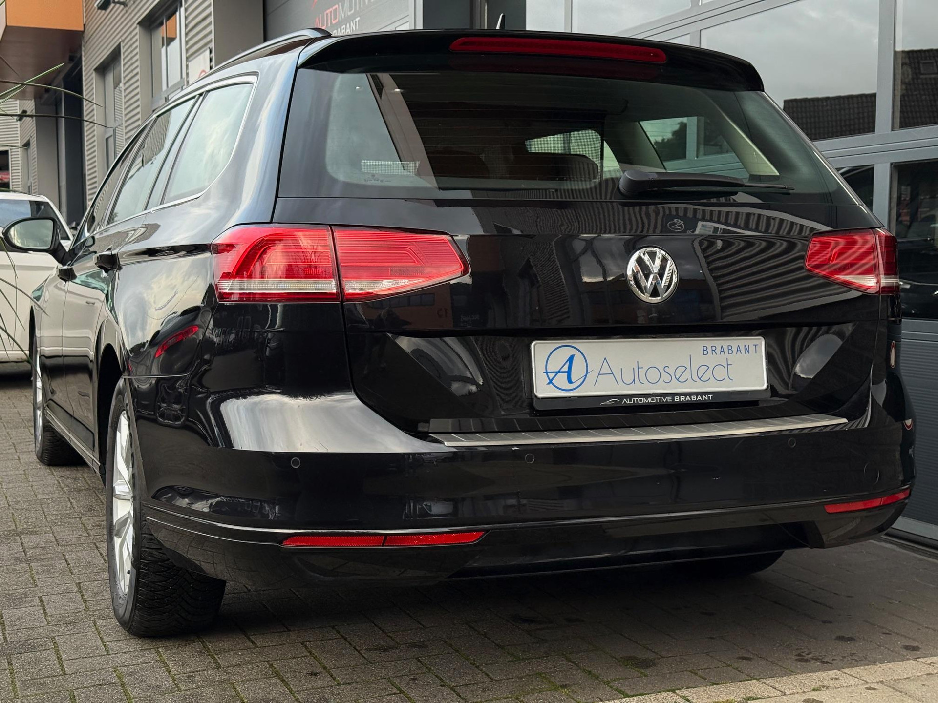 Volkswagen Passat Variant 1.5 TSI Highline 48567279-22.jpg | Autoselect Brabant
