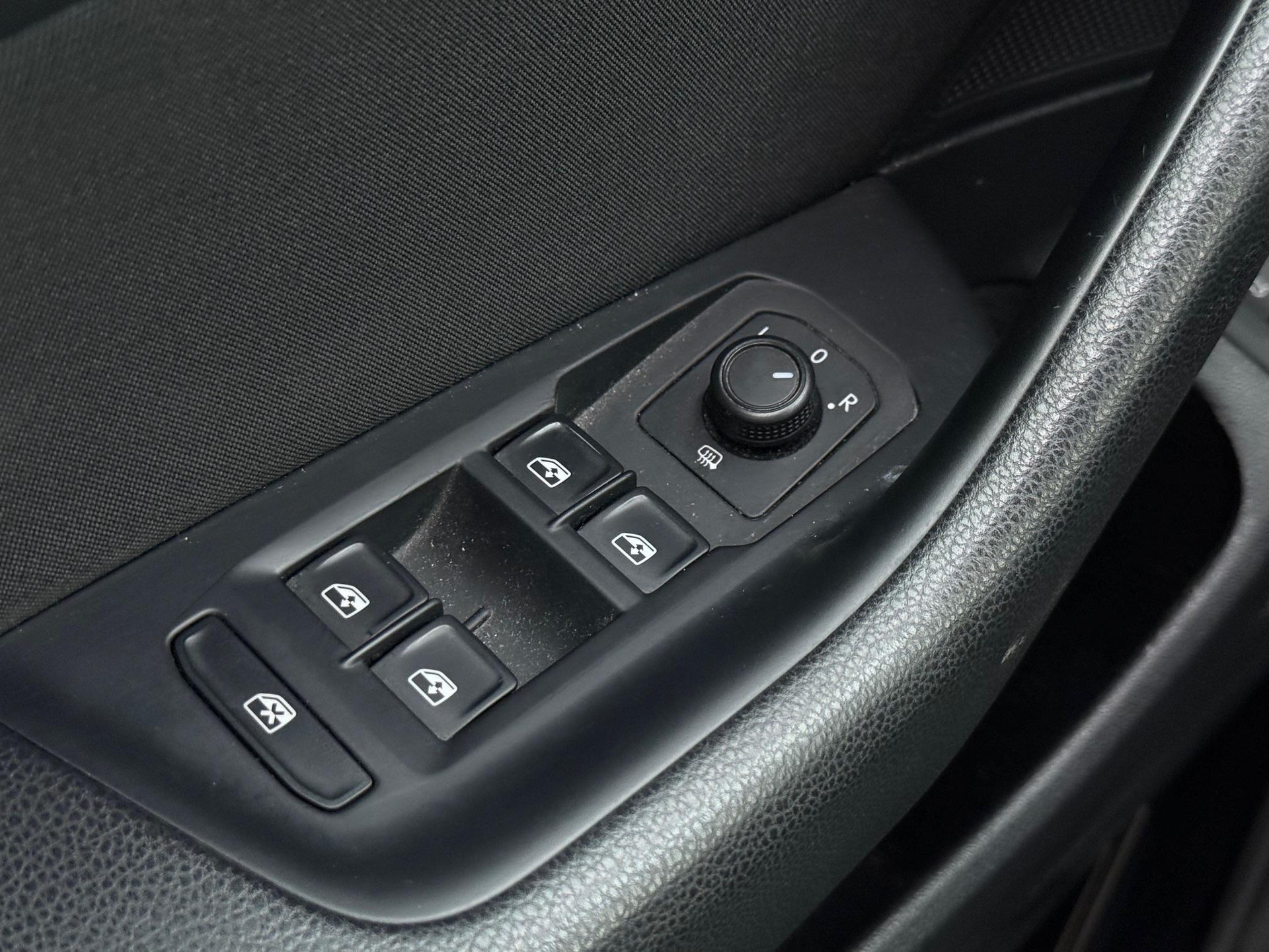 Volkswagen Passat Variant 1.5 TSI Highline 48567279-26.jpg | Autoselect Brabant