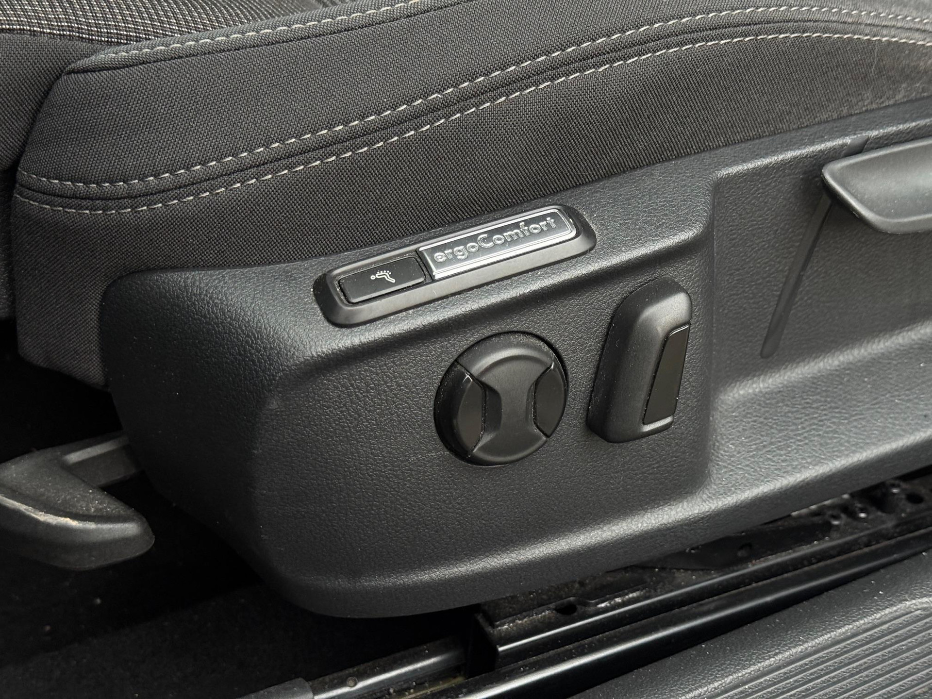 Volkswagen Passat Variant 1.5 TSI Highline 48567279-4.jpg | Autoselect Brabant