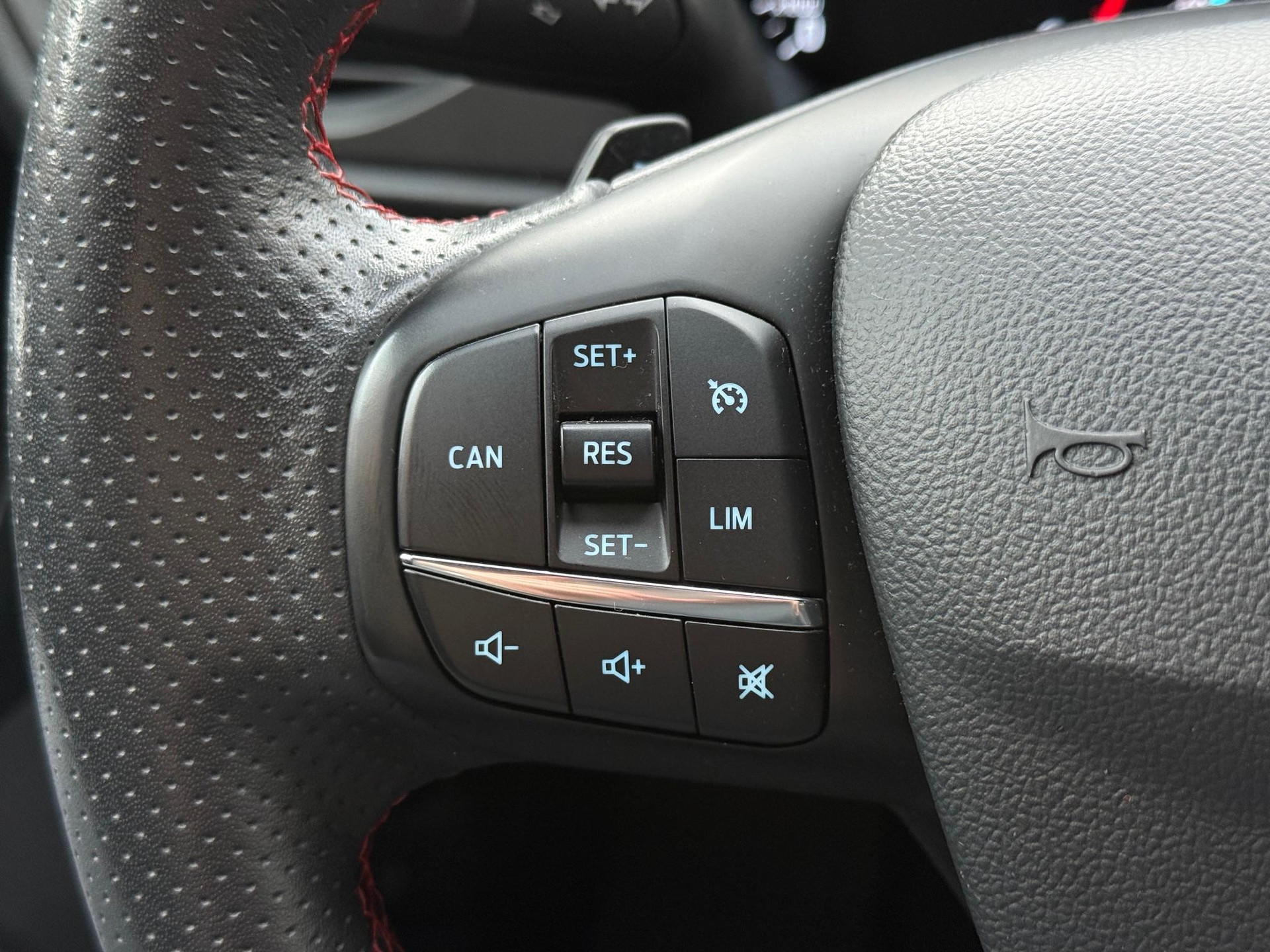 Ford FOCUS Wagon 1.0 EcoBoost ST Line 48567359-11.jpg | Autoselect Brabant