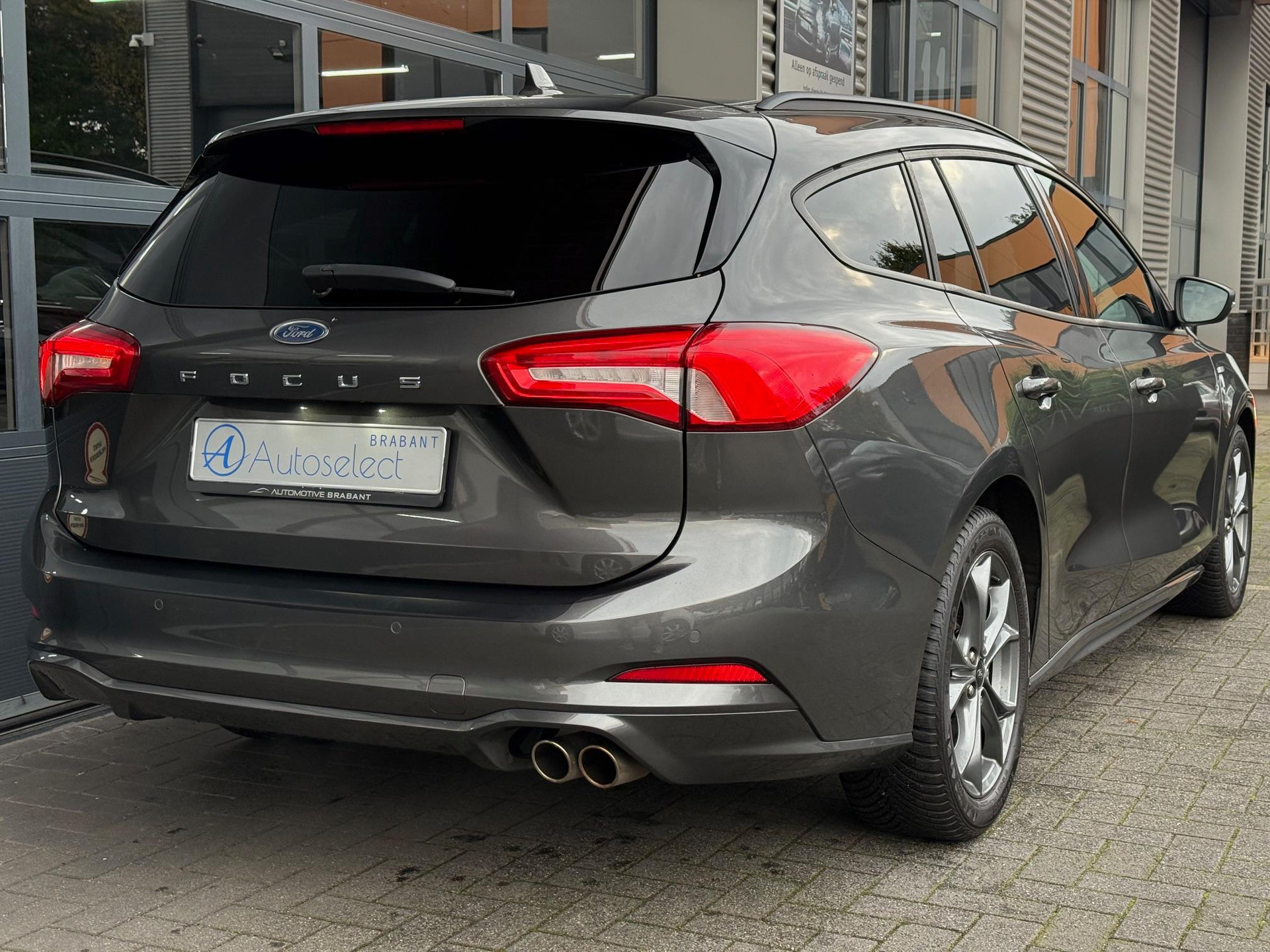 Ford FOCUS Wagon 1.0 EcoBoost ST Line 48567359-5.jpg | Autoselect Brabant