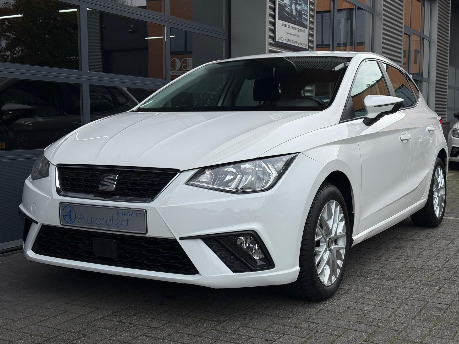 SEAT Ibiza 1.0 TSI Style 48581839-14.jpg | Autoselect Brabant
