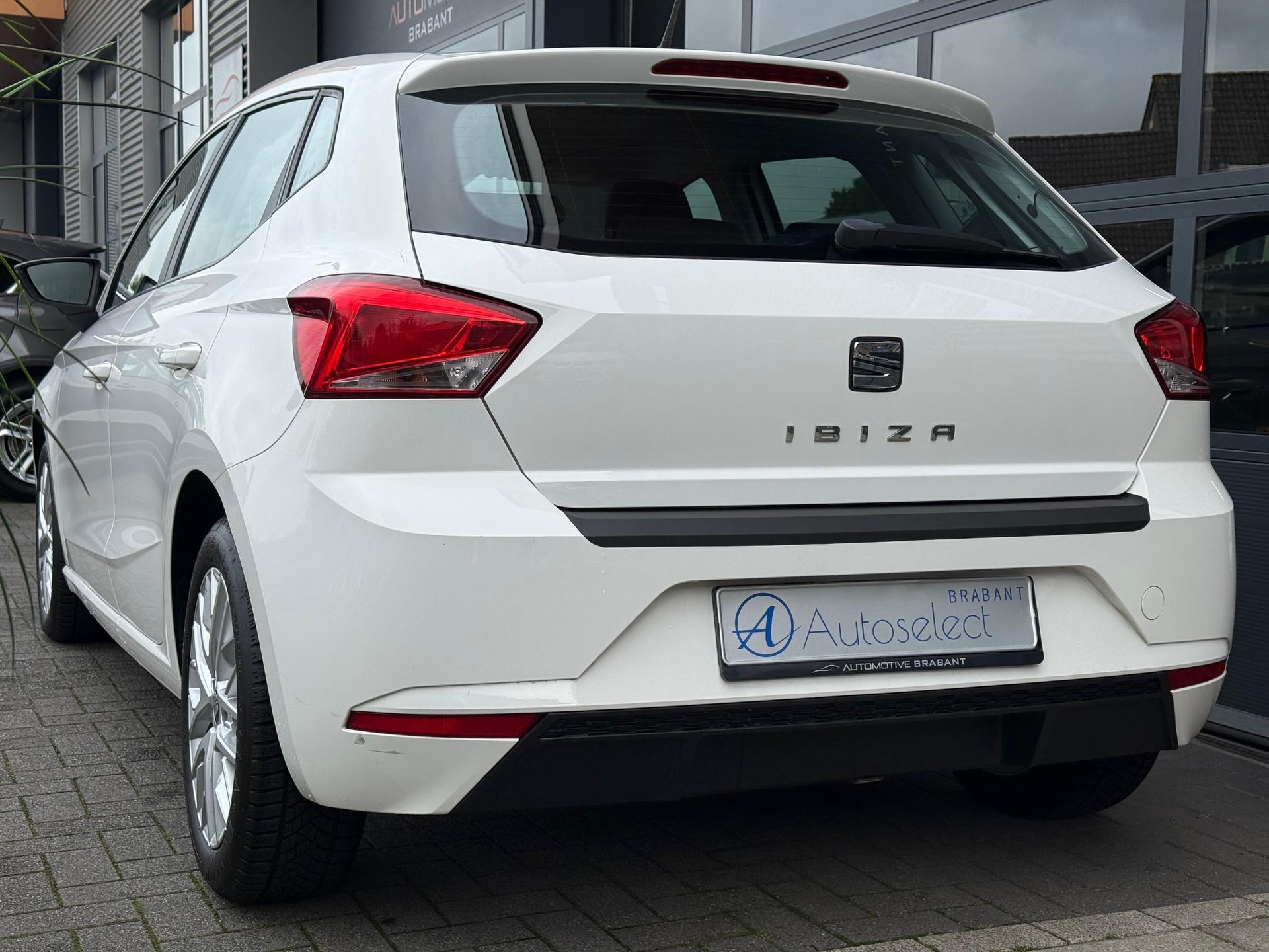 SEAT Ibiza 1.0 TSI Style 48581839-16.jpg | Autoselect Brabant