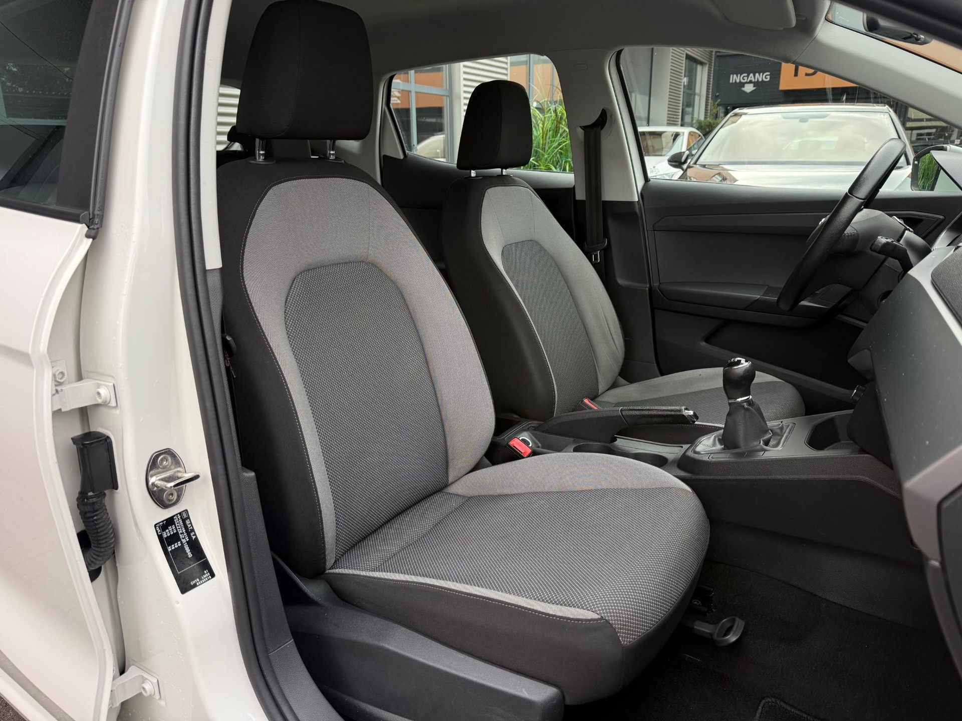 SEAT Ibiza 1.0 TSI Style 48581839-3.jpg | Autoselect Brabant