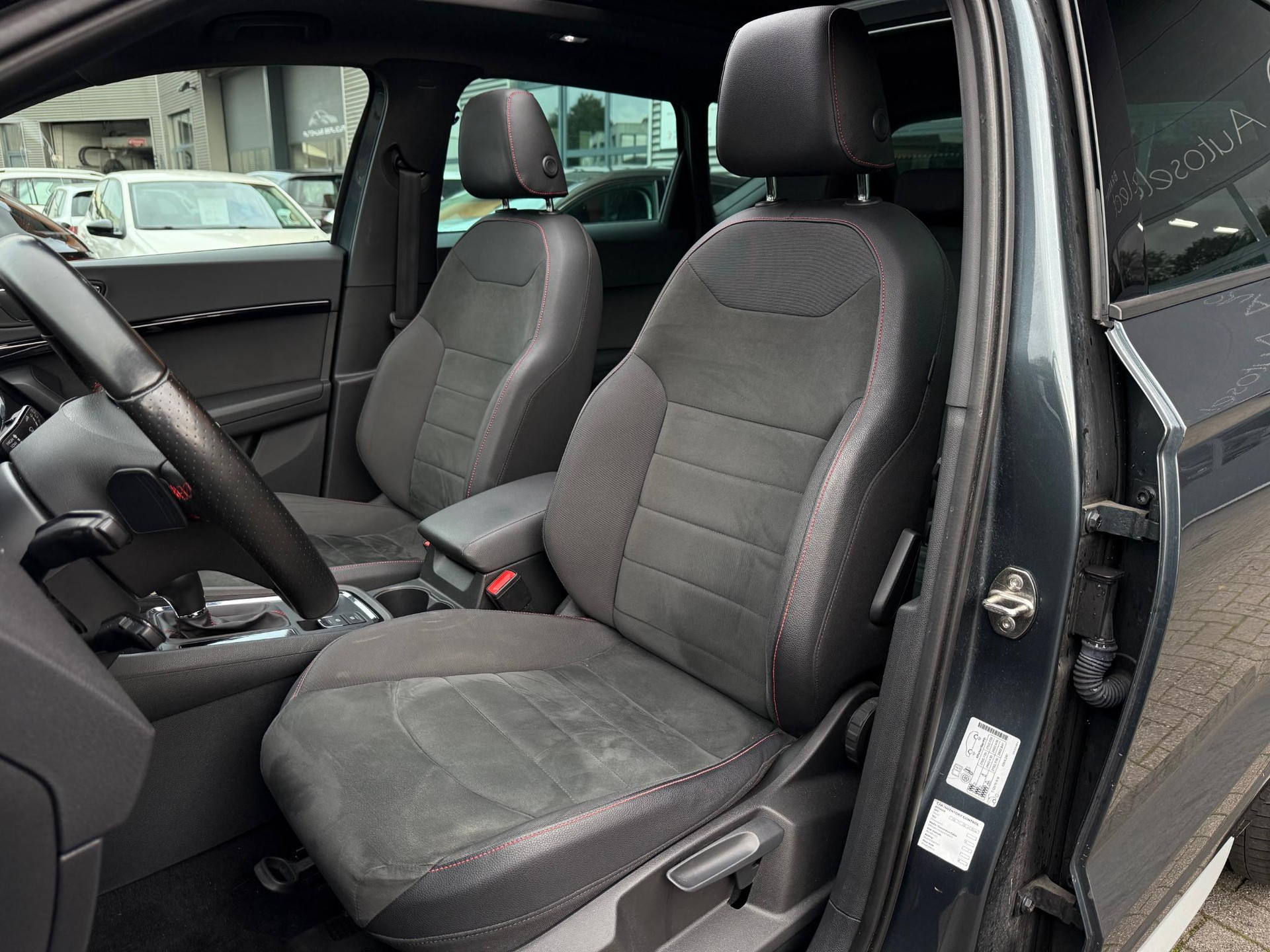 SEAT Ateca 2.0 TSI FR 4DRIVE 48591103-3.jpg | Autoselect Brabant