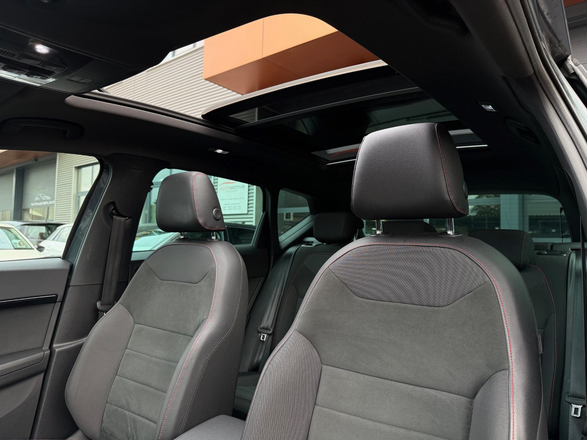 SEAT Ateca 2.0 TSI FR 4DRIVE 48591103-4.jpg | Autoselect Brabant