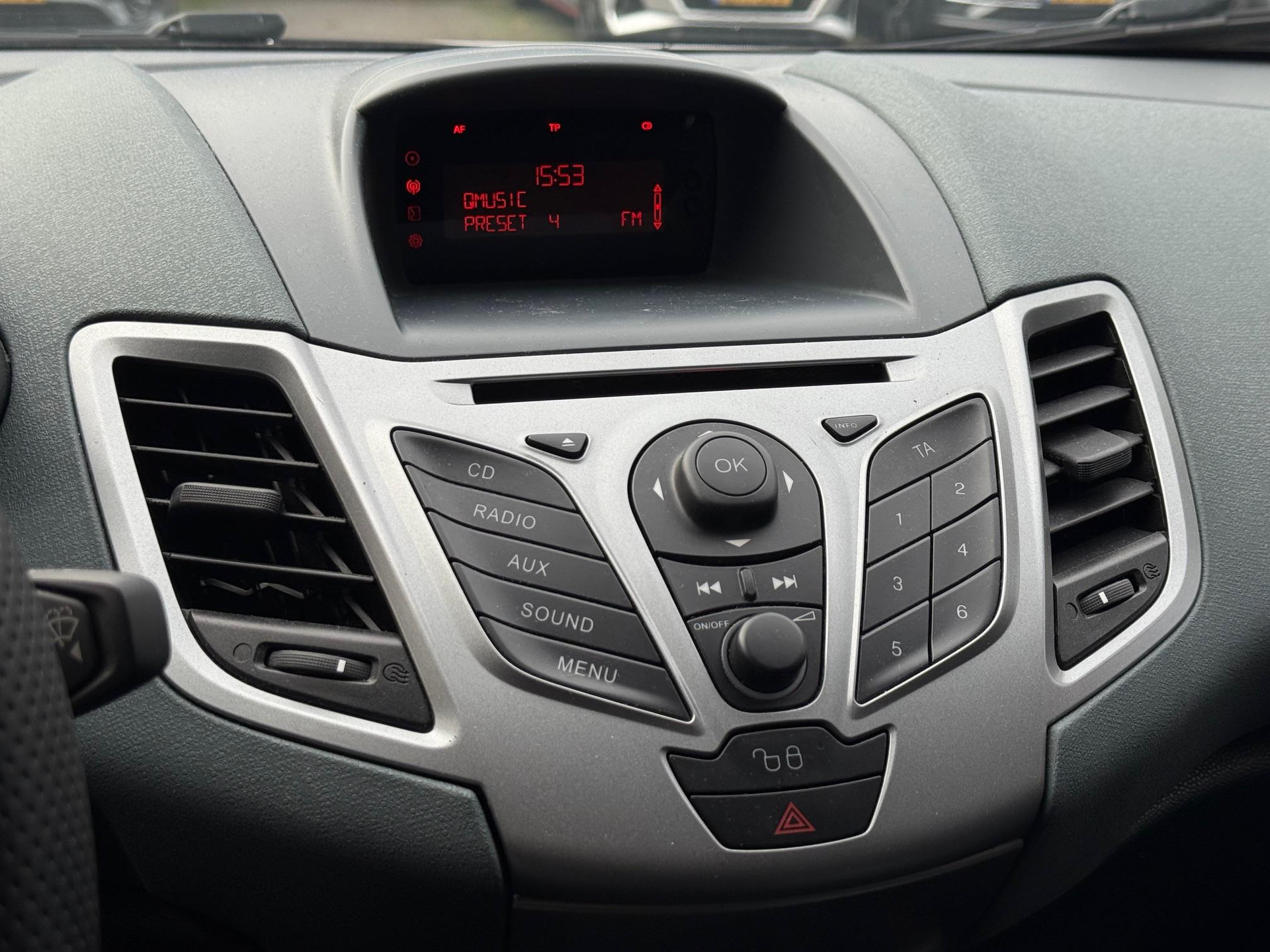 Ford Fiesta 1.25 Titanium 48591288-19.jpg | Autoselect Brabant