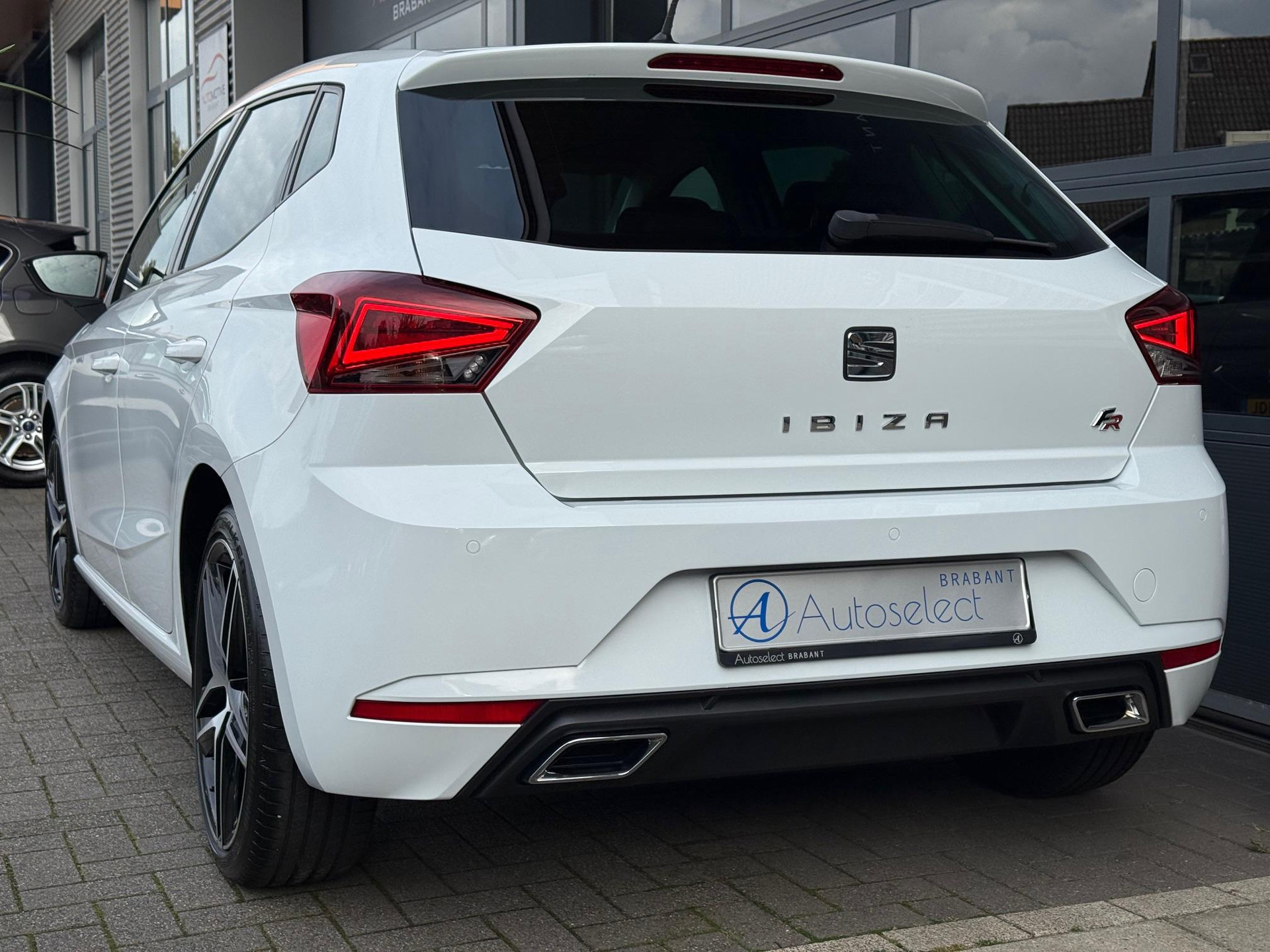 SEAT Ibiza 1.0 TSI FR 48591628-17.jpg | Autoselect Brabant