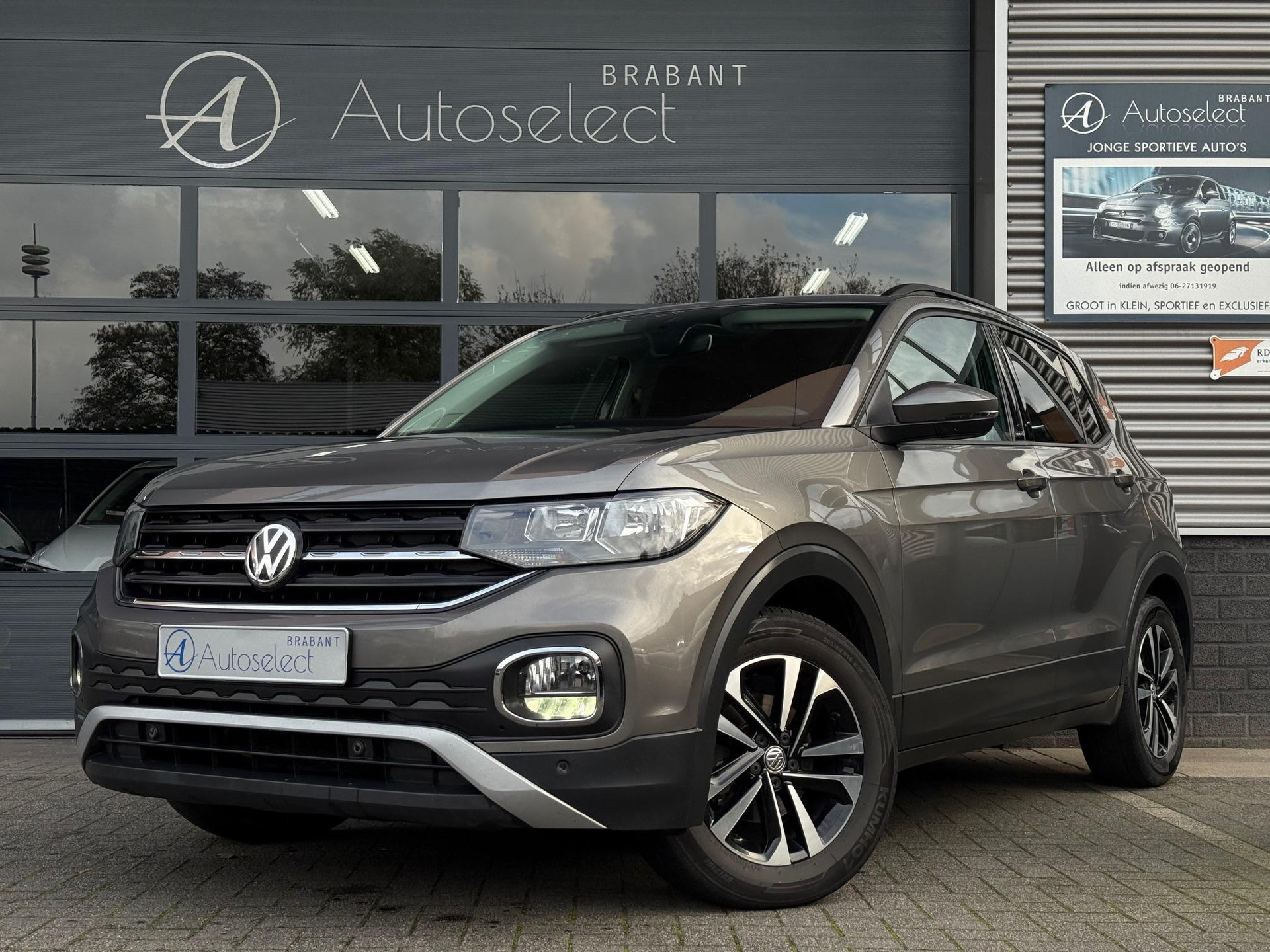 Volkswagen T-Cross 1.0 TSI Life 48681303-0.jpg | Autoselect Brabant