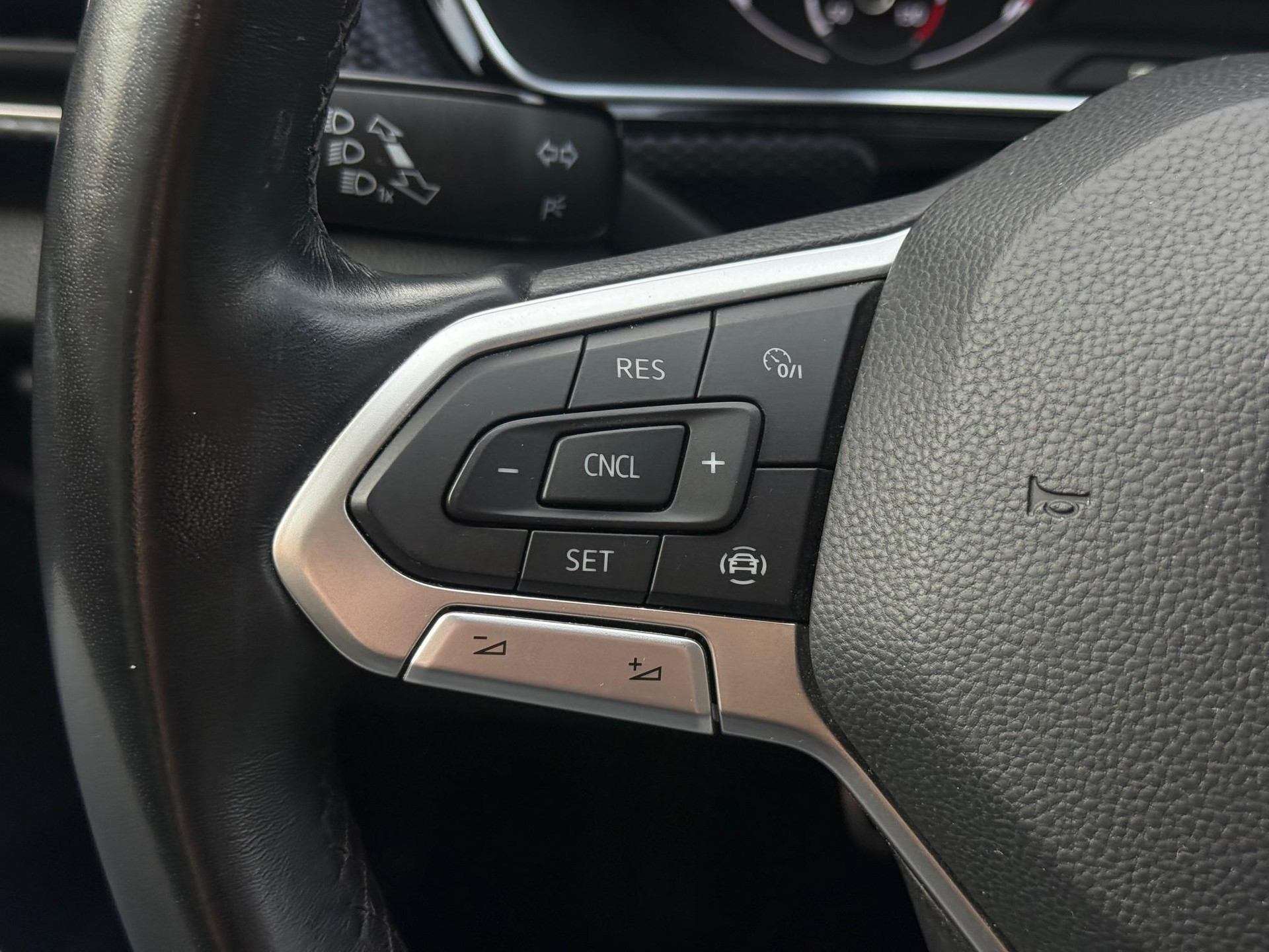 Volkswagen T-Cross 1.0 TSI Life 48681303-10.jpg | Autoselect Brabant