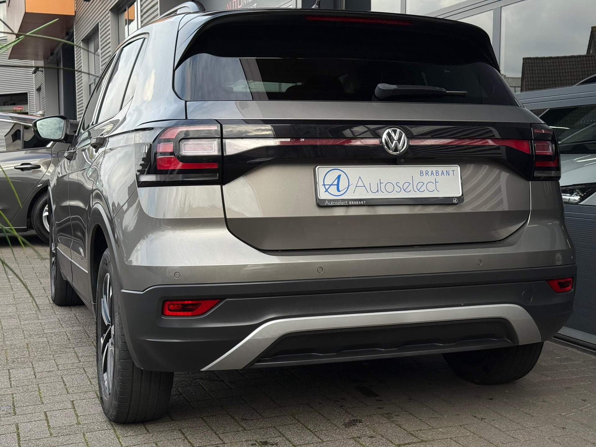 Volkswagen T-Cross 1.0 TSI Life 48681303-18.jpg | Autoselect Brabant