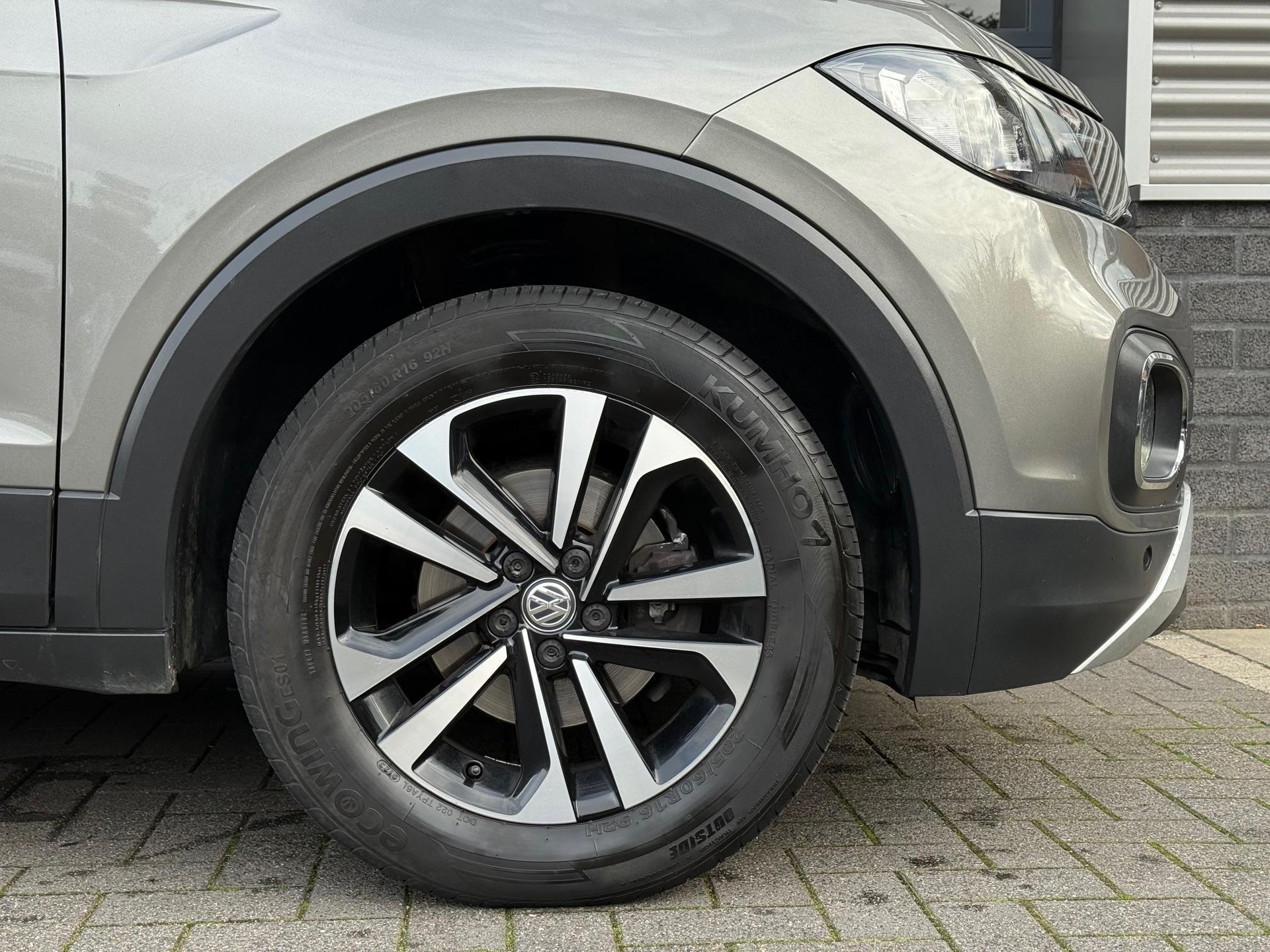 Volkswagen T-Cross 1.0 TSI Life 48681303-7.jpg | Autoselect Brabant