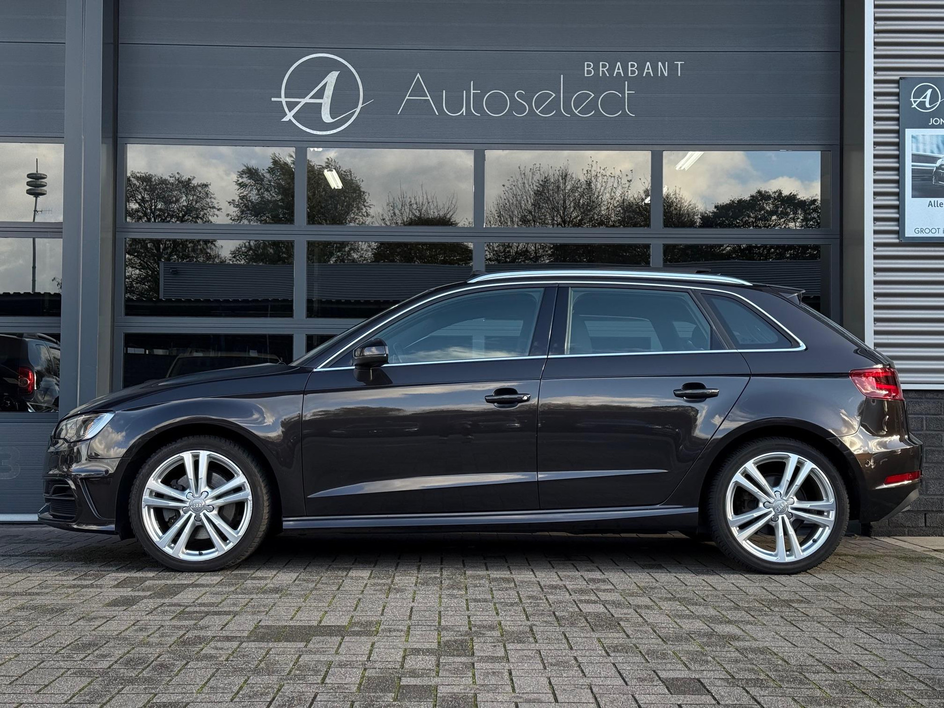 Audi A3 Sportback 1.4 e-tron PHEV Ambition 48681315-20.jpg | Autoselect Brabant