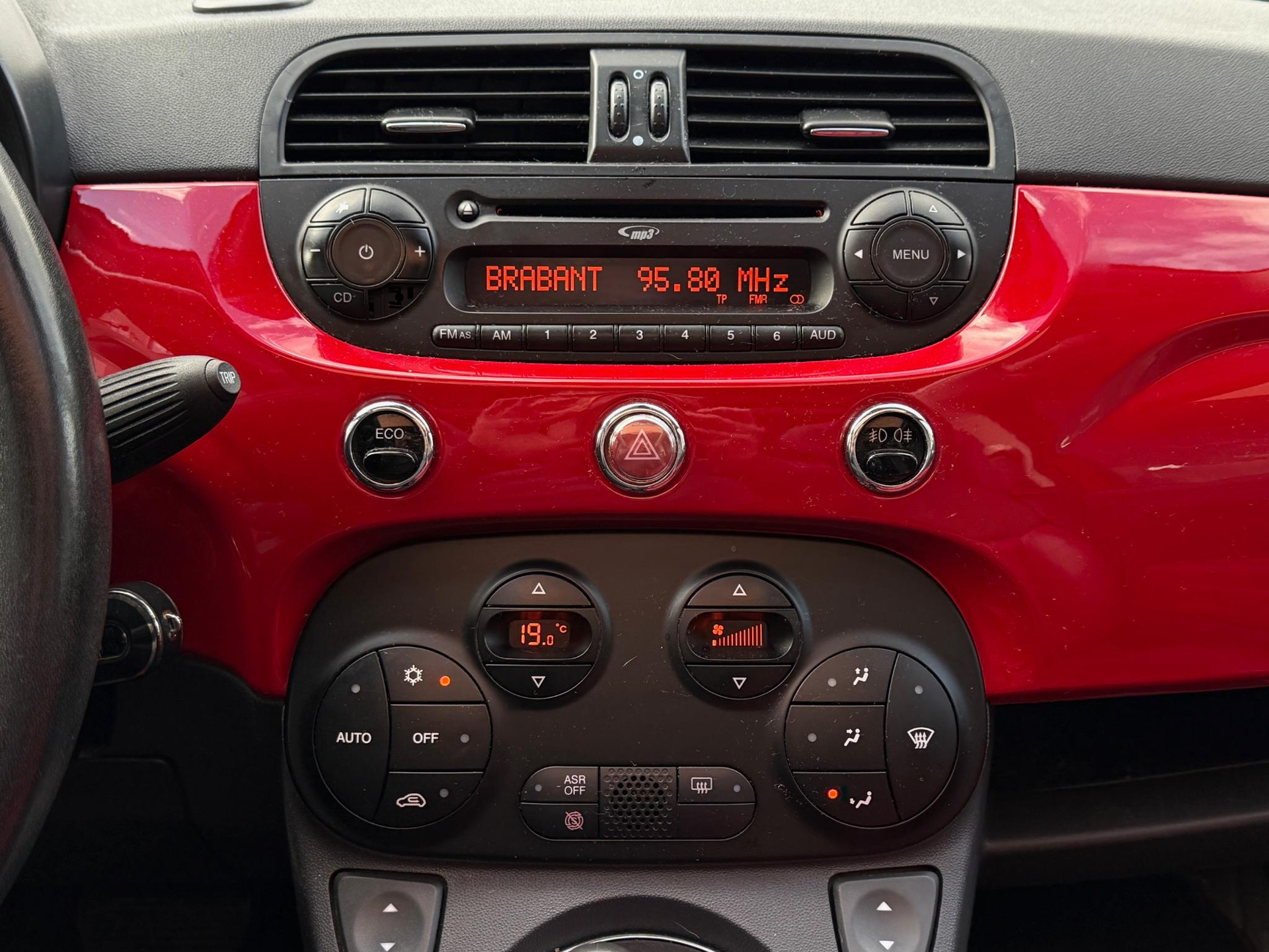 Fiat 500C 0.9 TwinAir Lounge 48681326-13.jpg | Autoselect Brabant