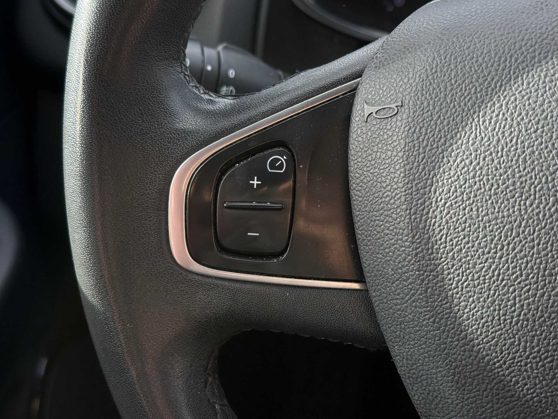 Renault Clio 0.9 TCe Limited 48681513-11.jpg | Autoselect Brabant