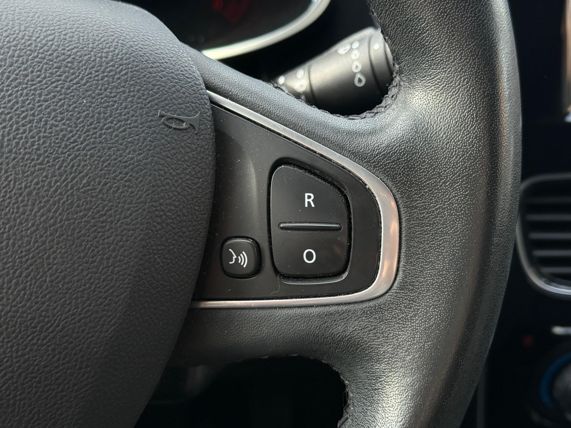 Renault Clio 0.9 TCe Limited 48681513-12.jpg | Autoselect Brabant