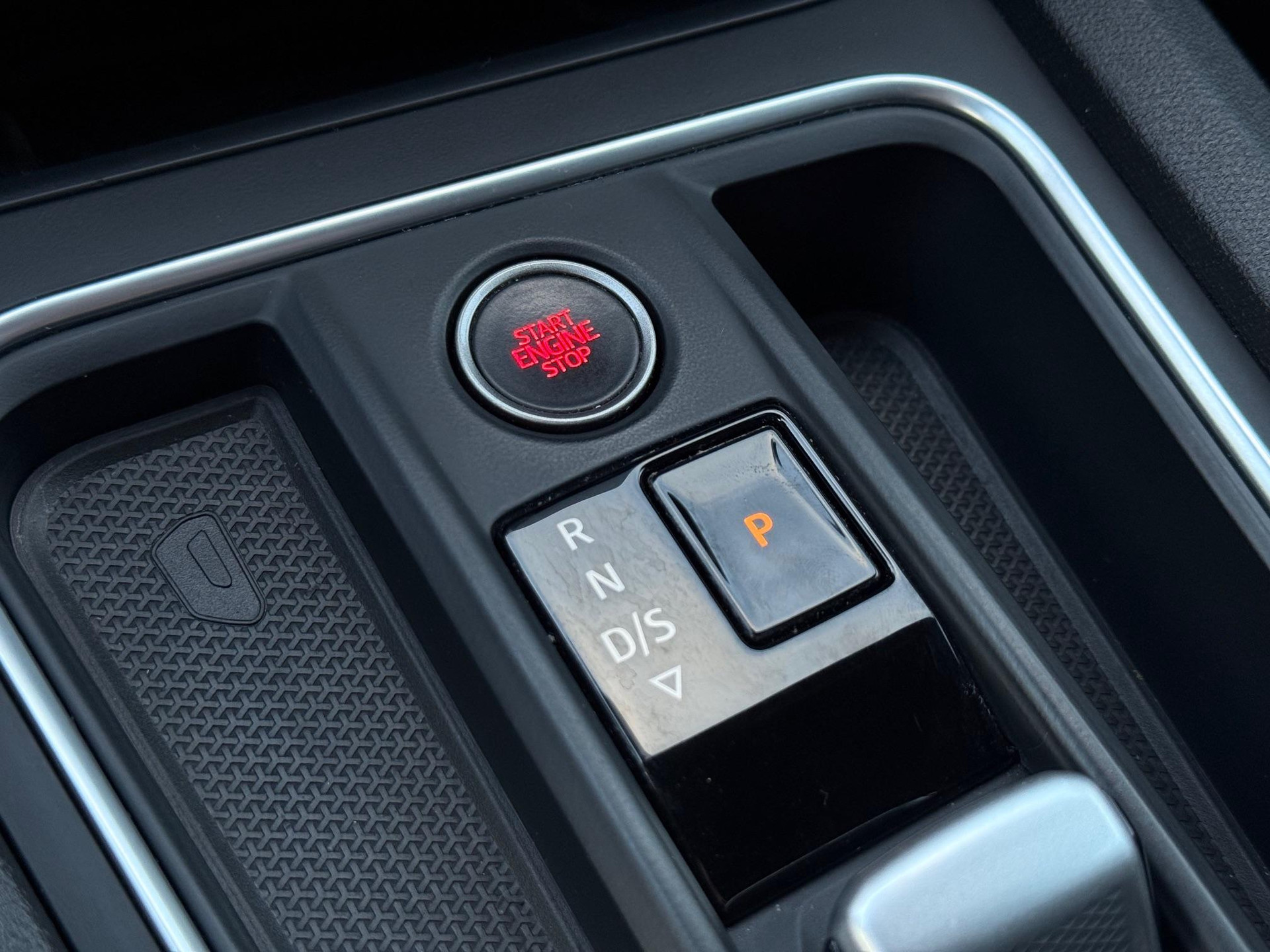 SEAT Leon 1.4 TSI eHybrid PHEV FR 48723724-18.jpg | Autoselect Brabant