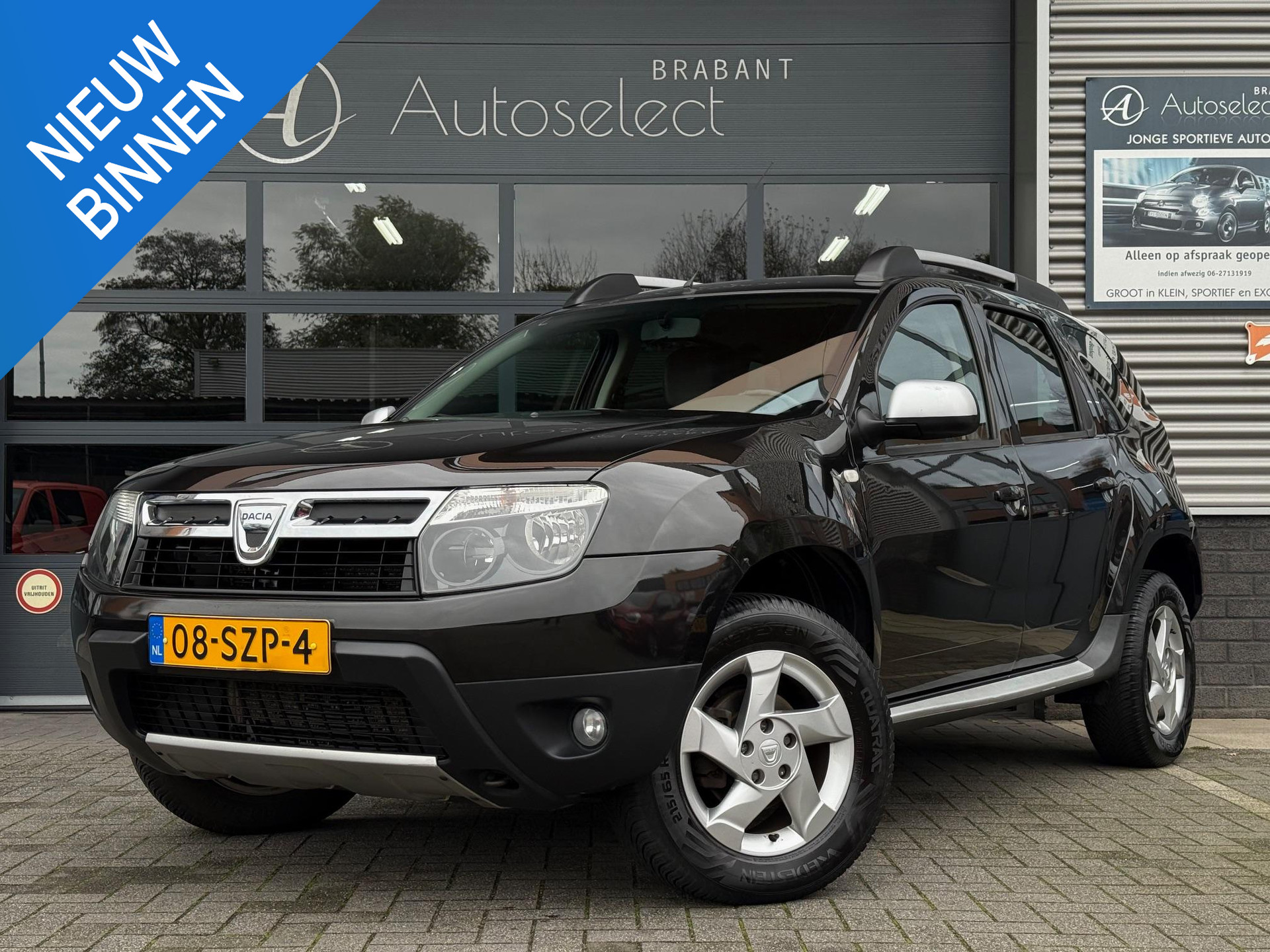 Dacia Duster 1.6 Aniversare 48747787-0.jpg | Autoselect Brabant