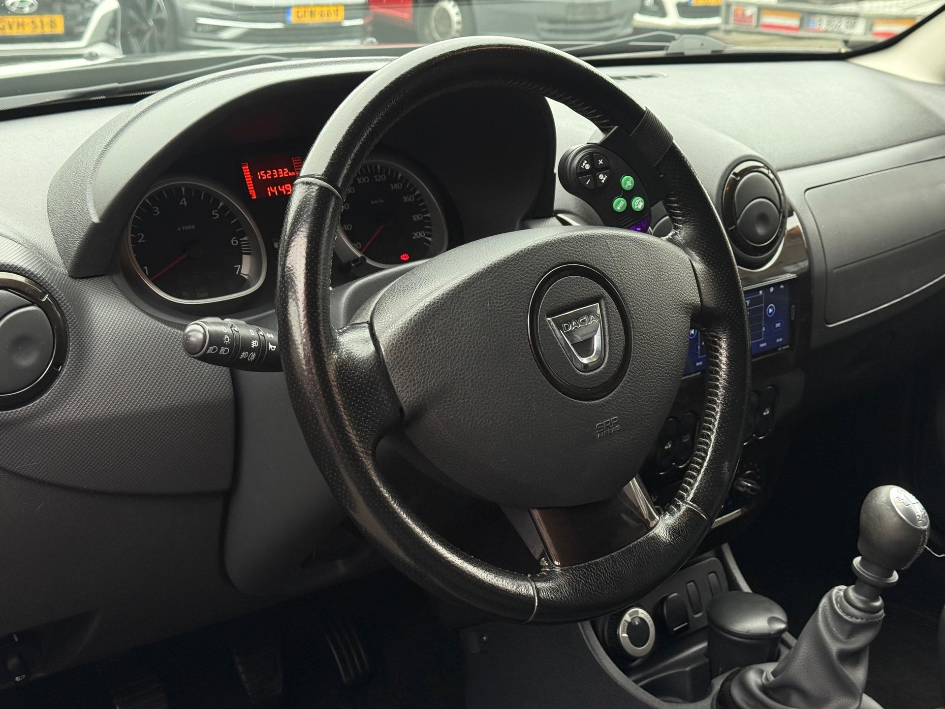 Dacia Duster 1.6 Aniversare 48747787-10.jpg | Autoselect Brabant