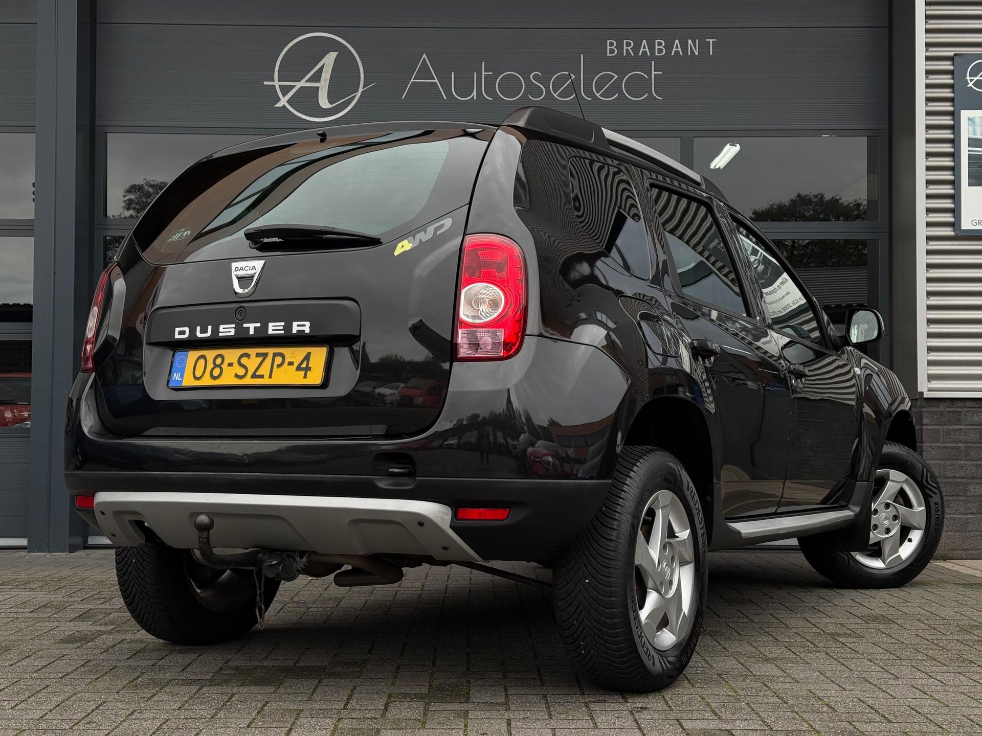 Dacia Duster 1.6 Aniversare 48747787-2.jpg | Autoselect Brabant