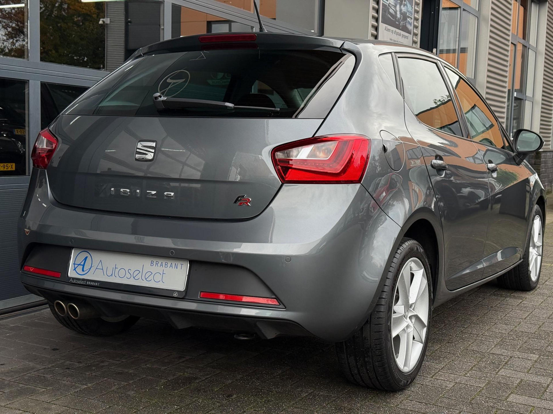 SEAT Ibiza 1.2 TSI FR 48748087-5.jpg | Autoselect Brabant