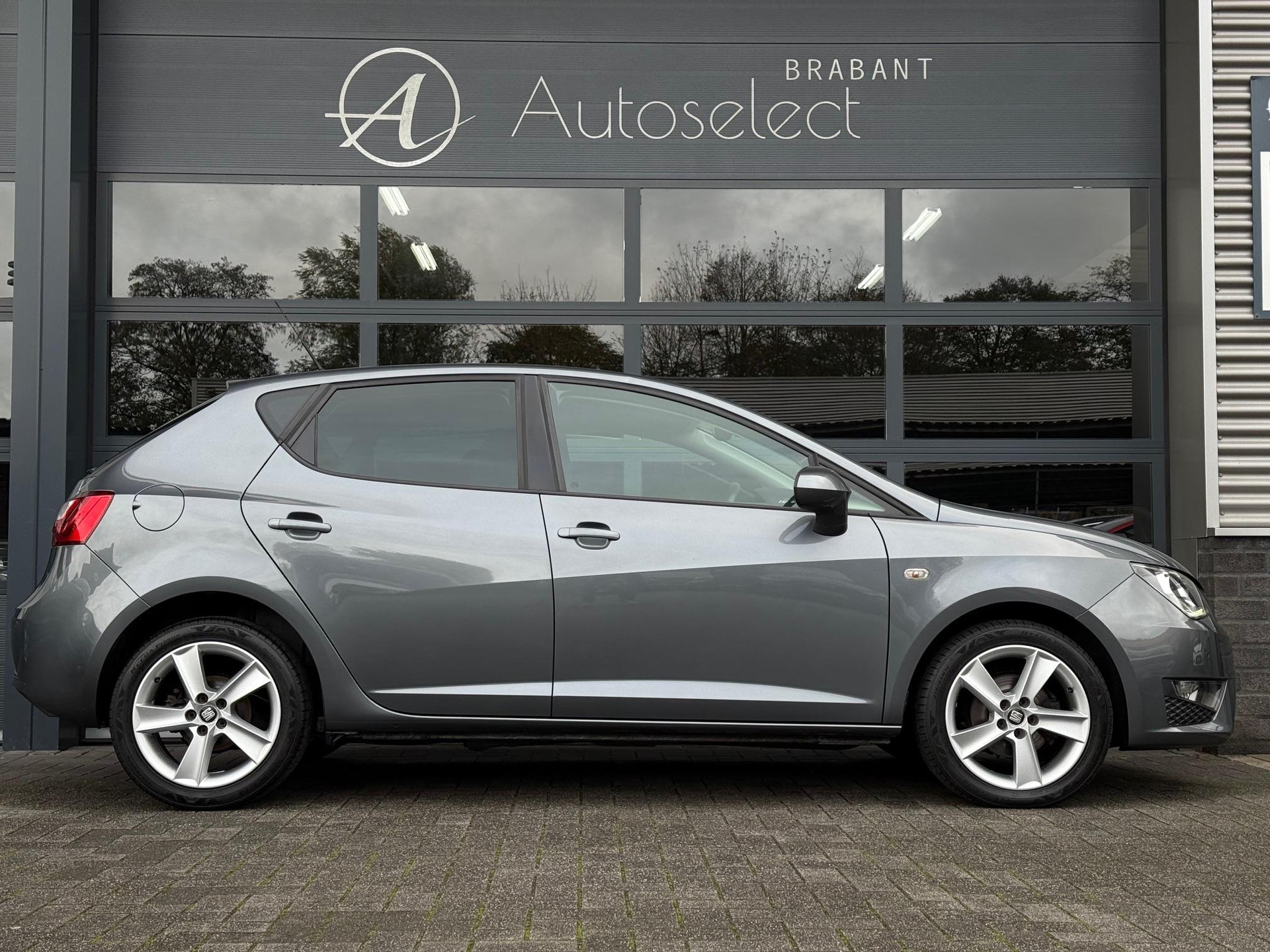 SEAT Ibiza 1.2 TSI FR 48748087-6.jpg | Autoselect Brabant